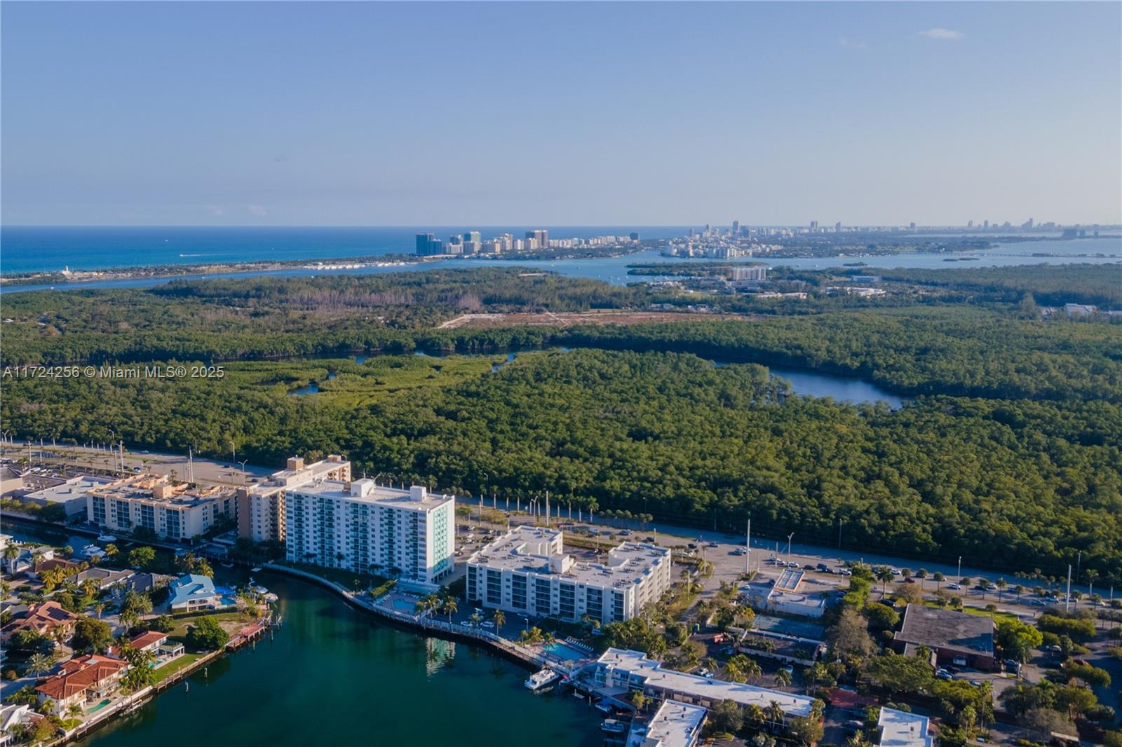 2821 NE 163rd #3I, North Miami Beach, Florida image 38