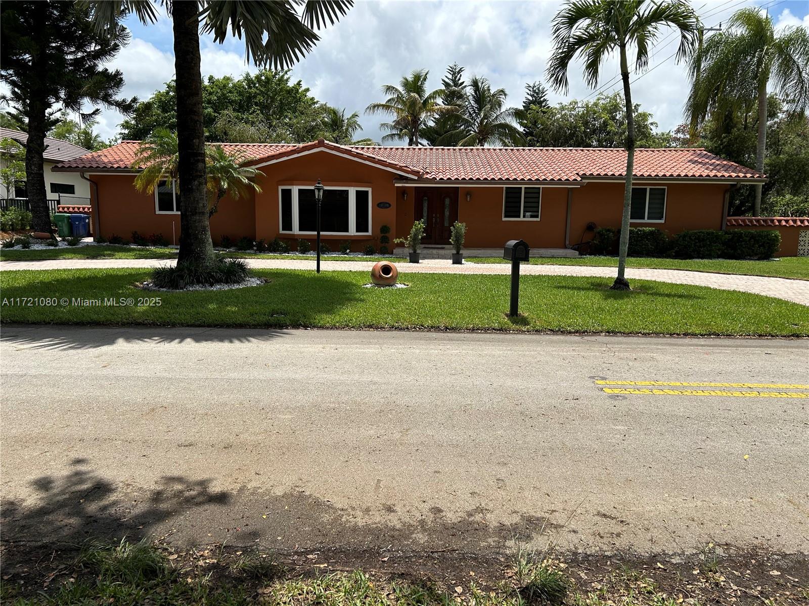 Premier corner rental home in Pinecrest, Canal facing backyard, huge open patio for Entertaiment that overlooks open pool, willow trees, palms, with dinning and sitting areas surrounded by lush landscaping creating a tropical oasis. This spacious family home features high impact windows, ceramic tile floors and a barrel tile roof. Renewed bathroom & kitchen, solid wood doors, renewed wood closet. Situated in a large lot, this unique home features 3 bed 2-1/2 baths, circular driveway and 2.5 car garage>Famous Pinecrest top ranking private and public schools, walking distance to coral pine park tennis courts