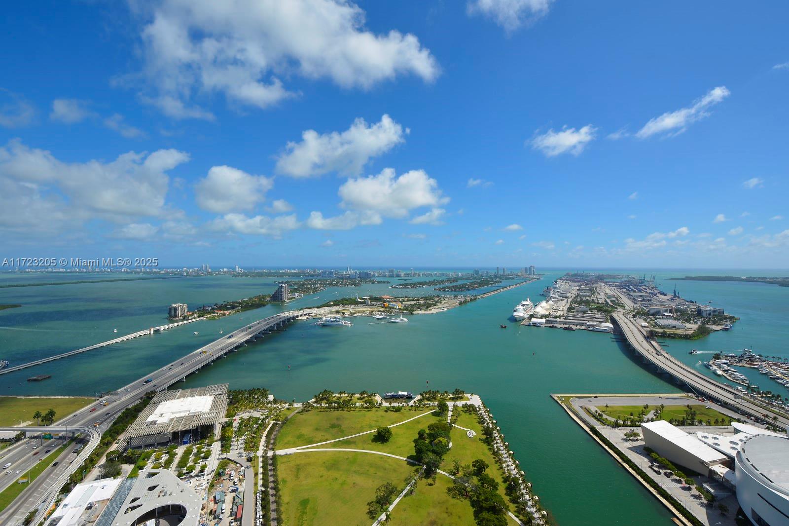900 Biscayne Blvd #5606, Miami FL 33132