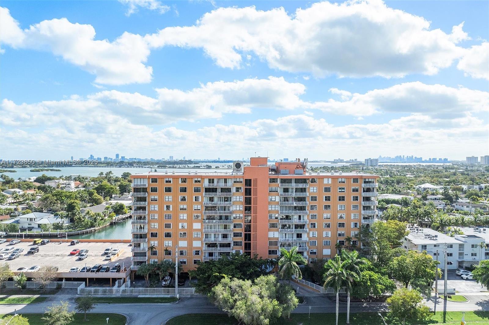 2450 NE 135th St #406, North Miami, Florida image 35