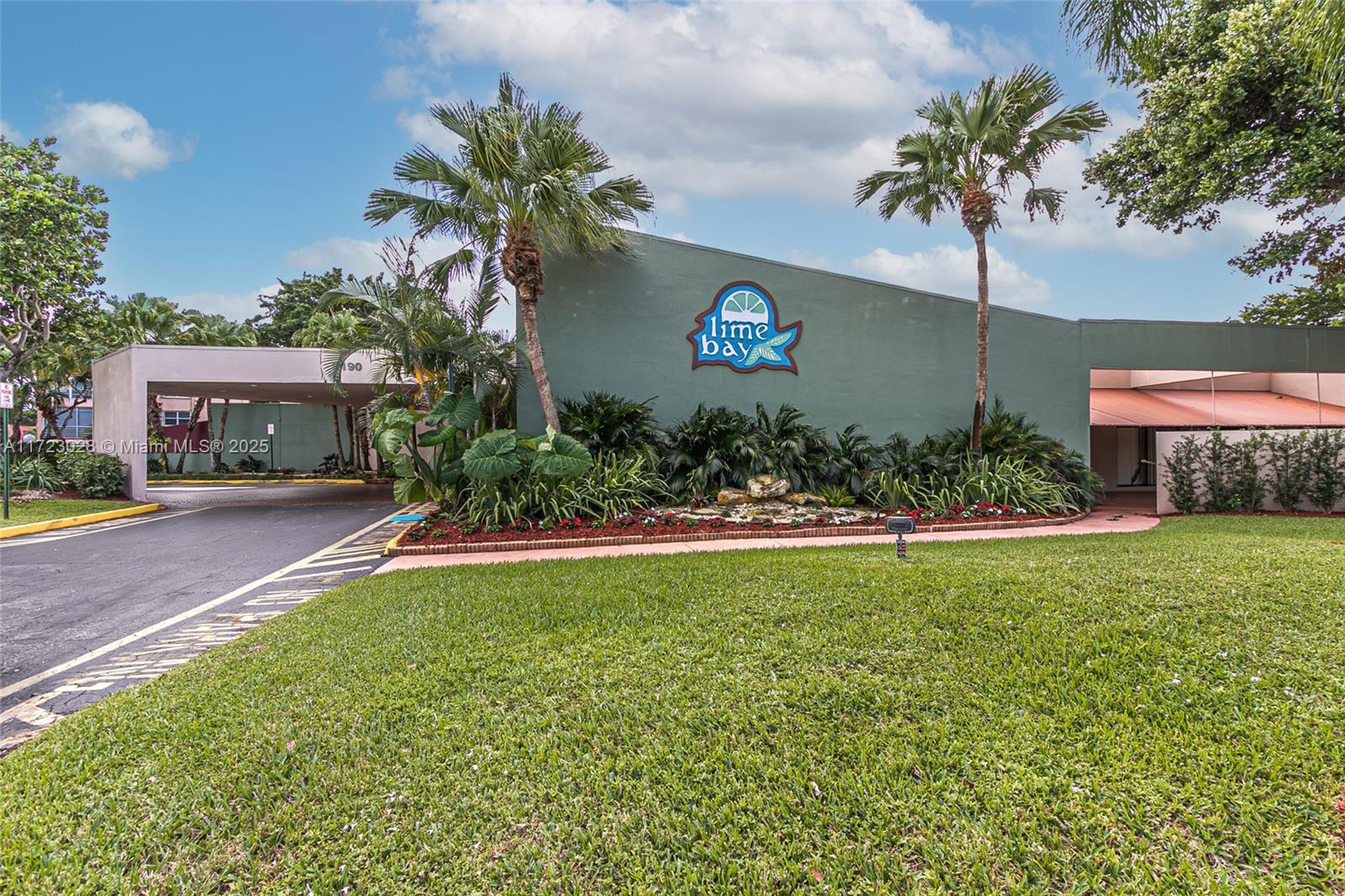 9090 Lime Bay Blvd #211, Tamarac, Florida image 24