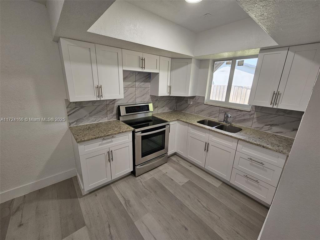 215 SW 19th Ave, Fort Lauderdale, Florida image 8