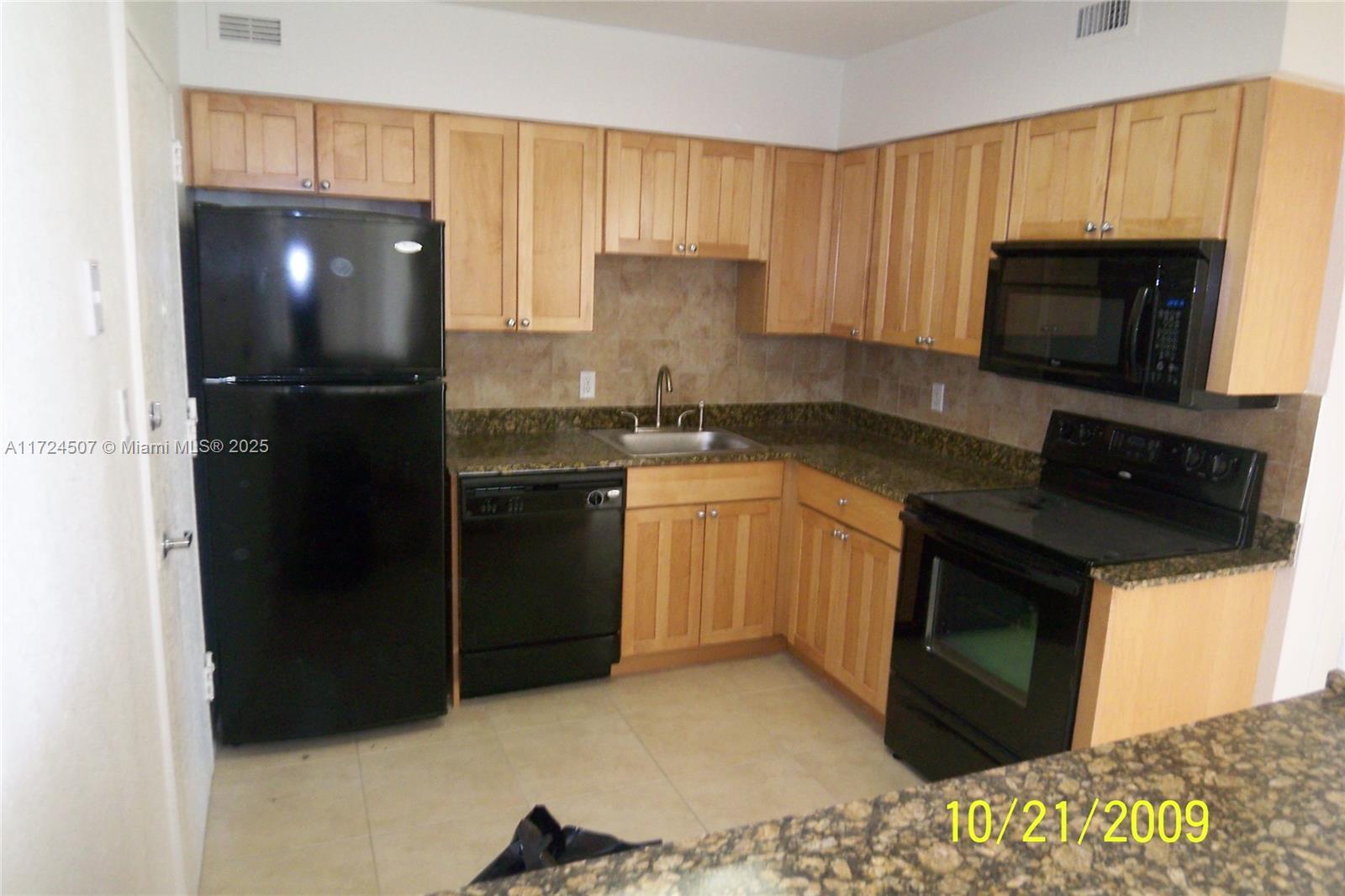 Property photo # 9