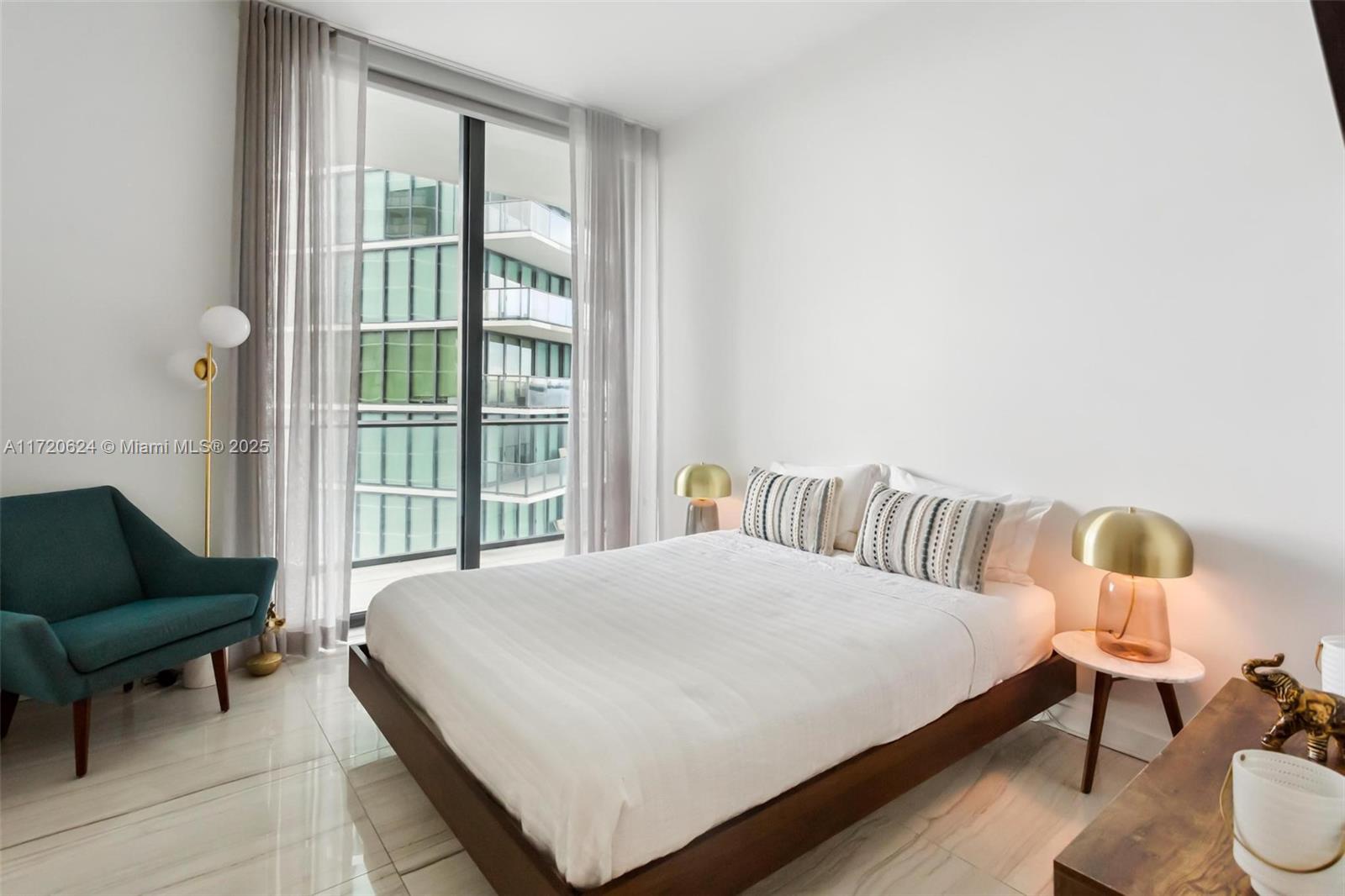 480 NE 31 st #2307, Miami FL 33137