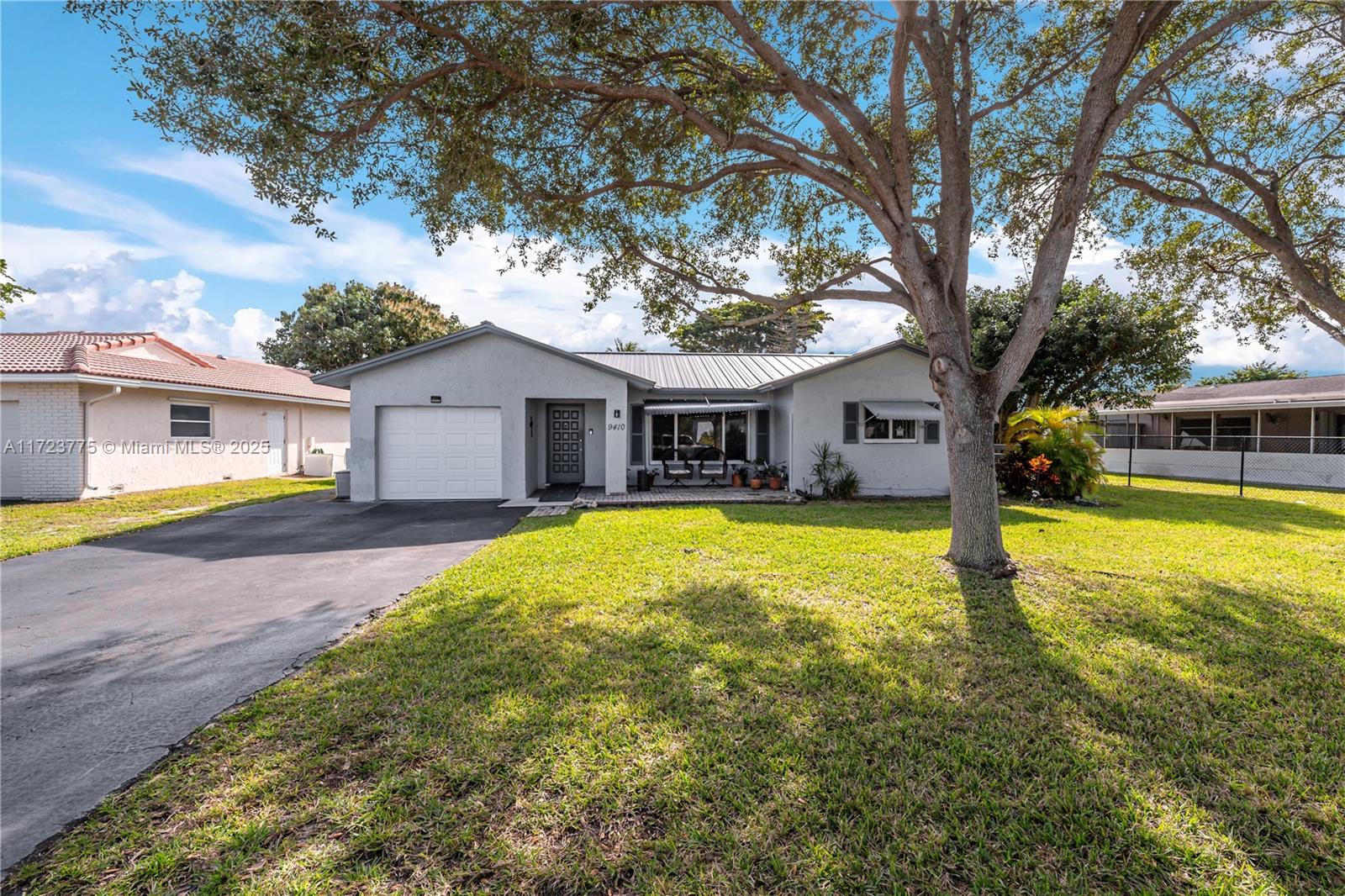 9410 NW 74th Pl, Tamarac, Florida image 25