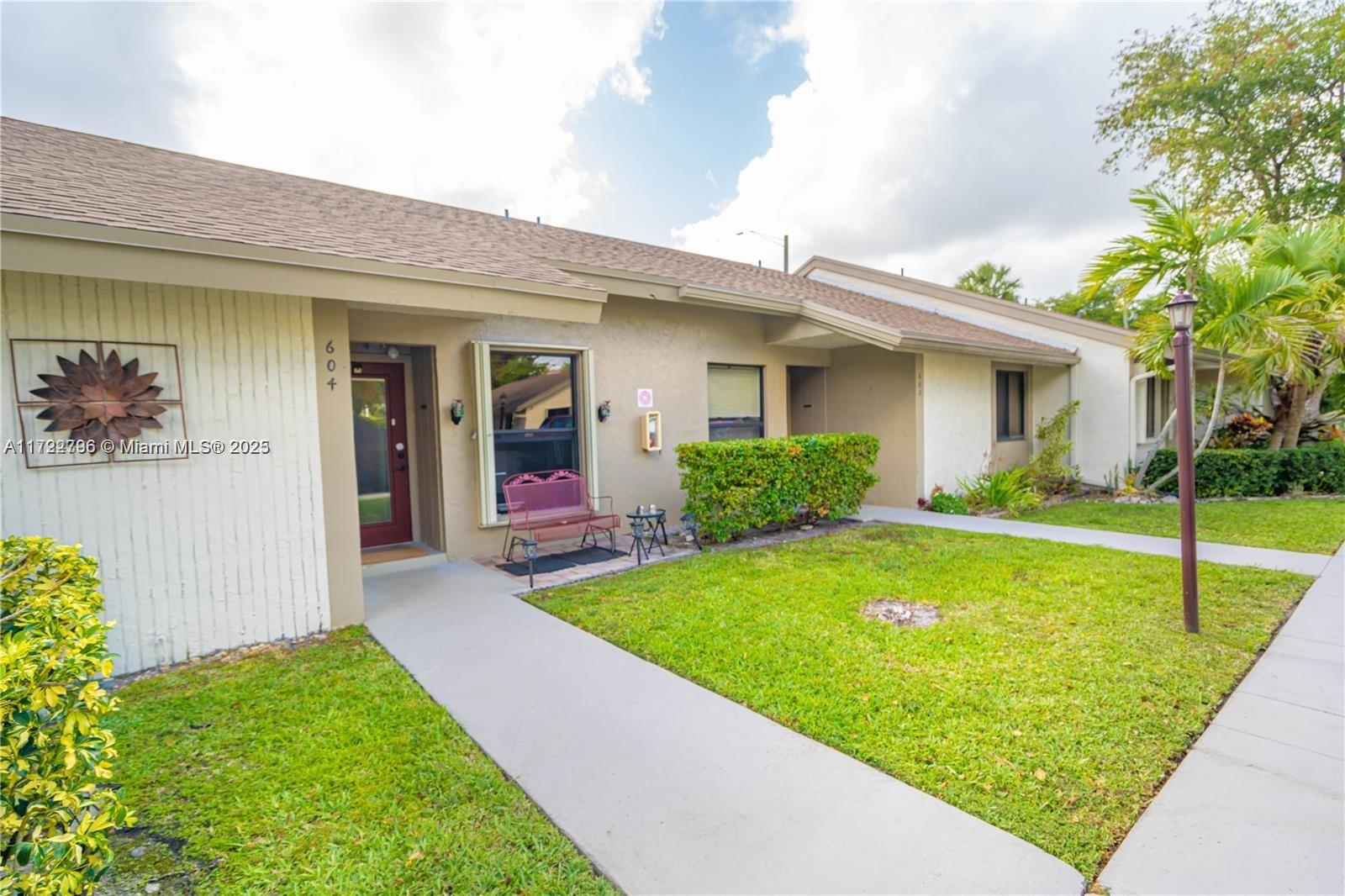 3078 S Oakland Forest Dr #604, Oakland Park, Florida image 1