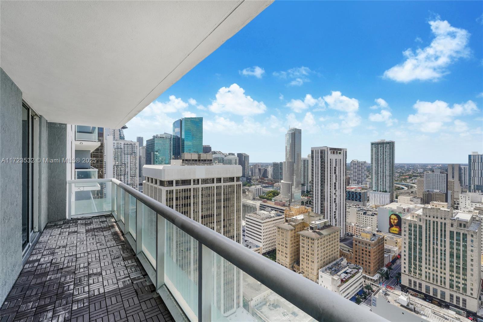 1 Bed 1 Bath + Den Condo on 39th floor overlooking the city of Miami skyline and afternoon sunsets. Floor to Ceiling Impact Windows/Sliders. Open Balcony. Tenant occupied until April 2025, tenant interested in renewing. Full-Service Building, Resort Style Amenities: Infinity Pool, Cabanas, Day Beds, BBQ, Sauna, Steam Room, Spa, Yoga/Pilates Room, Fitness Center, 24hr Concierge & Security. 1 Assigned Parking Space, 24hr Valet Parking. Ideal Downtown Location. Metro Mover, Performing Arts Center, Bayfront Park, Kaseya.