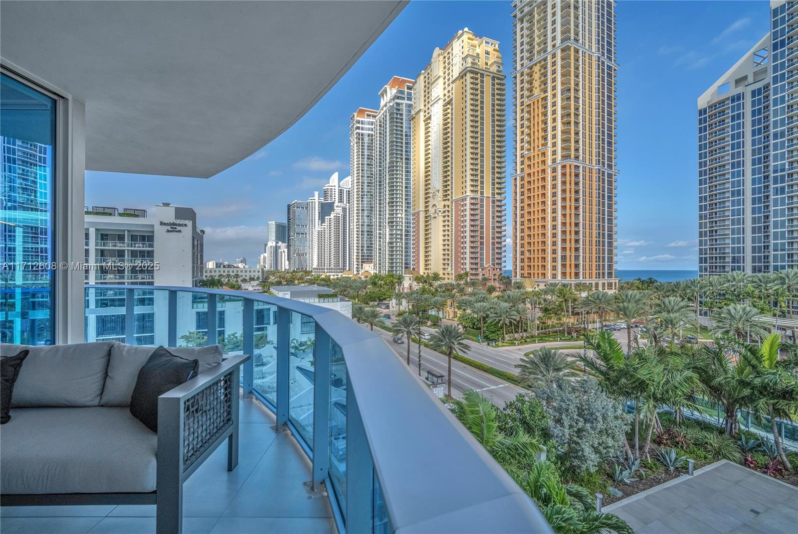 17550 Collins Ave #605, Sunny Isles Beach, Florida image 48