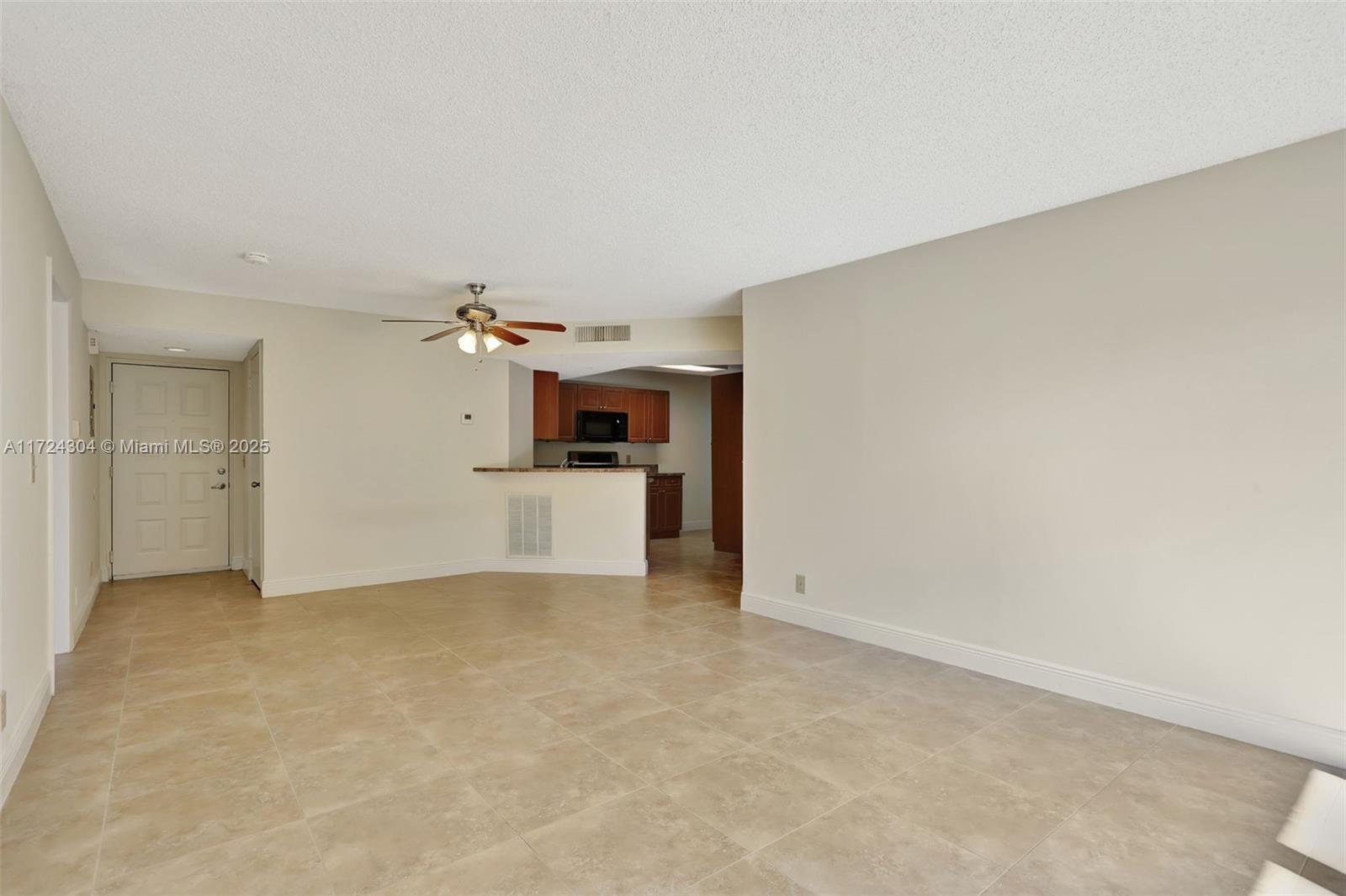 8891 Wiles Rd #102, Coral Springs, Florida image 8