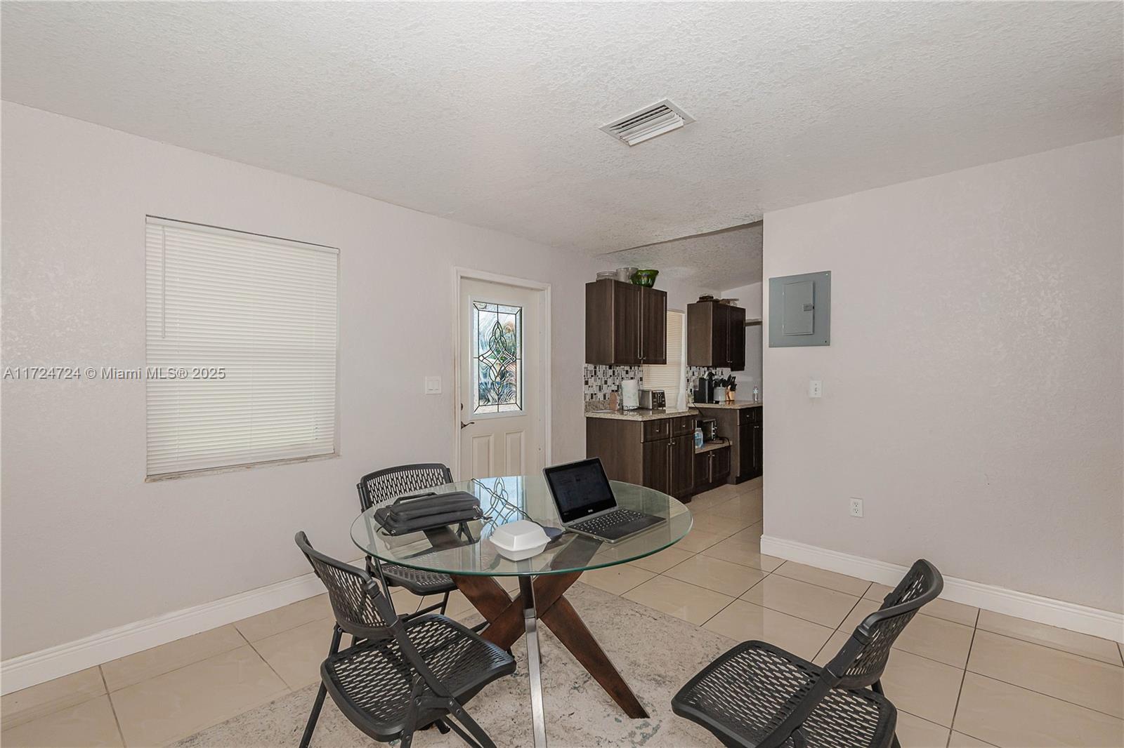 1558 NW 5th Ave, Pompano Beach, Florida image 6