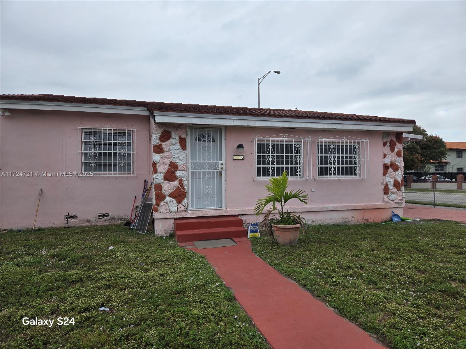 3490 W 1st Ave, Hialeah, Florida image 1