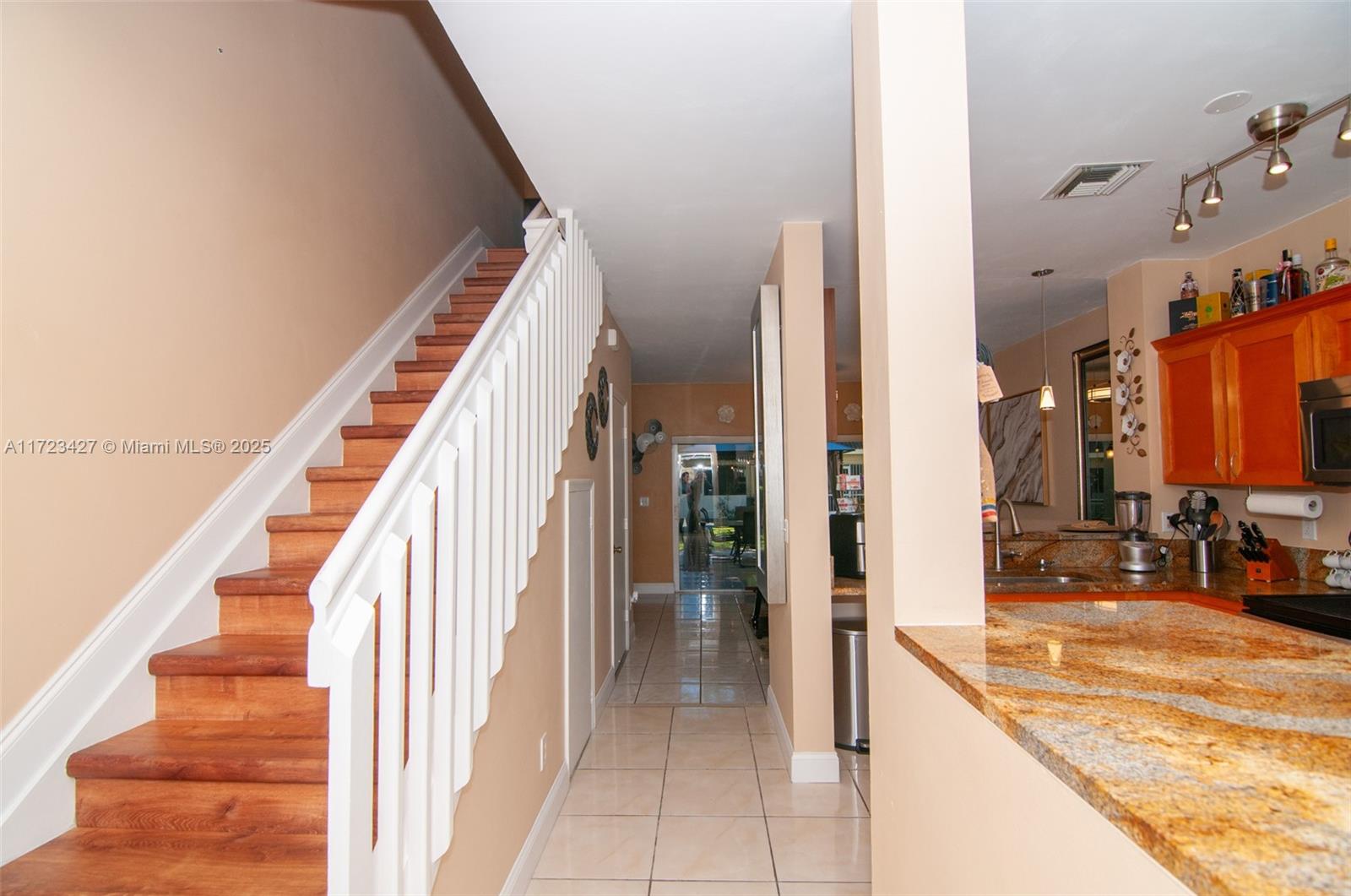 370 SW 122nd Ave, Pembroke Pines, Florida image 30