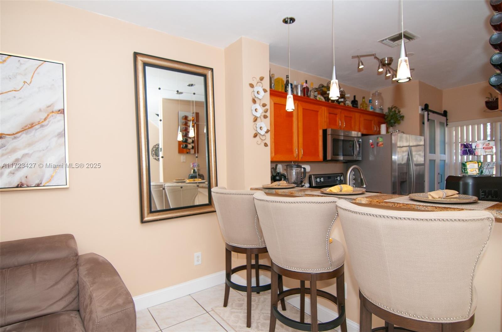 370 SW 122nd Ave, Pembroke Pines, Florida image 37