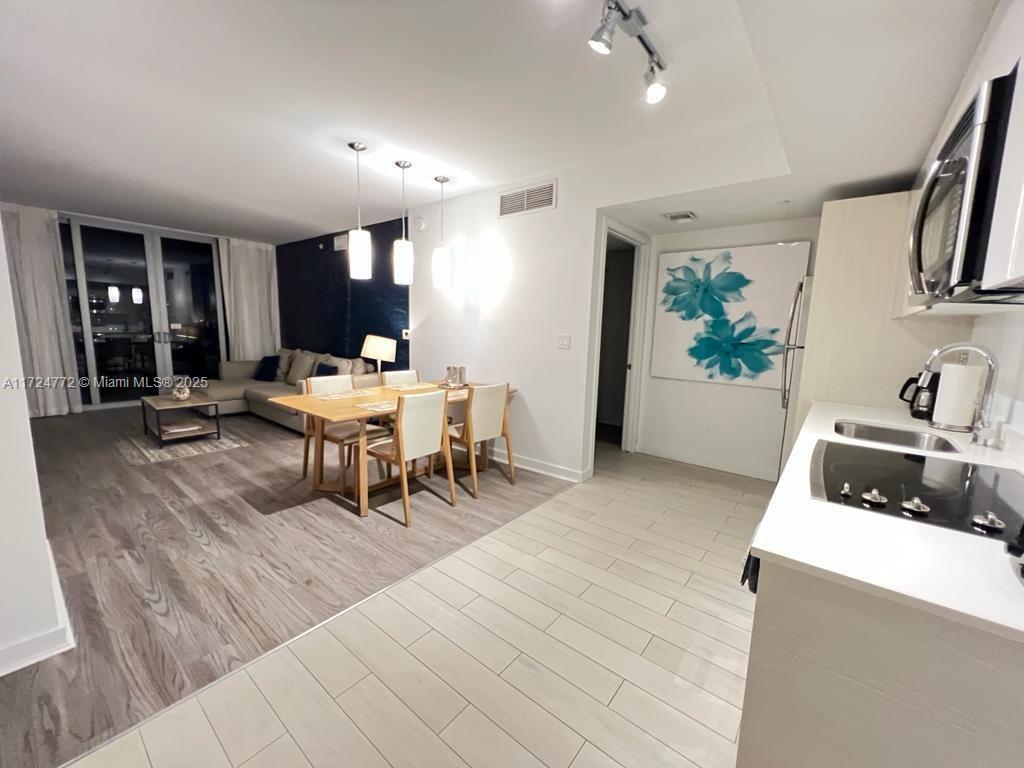 Condo for Sale in Hallandale Beach, FL