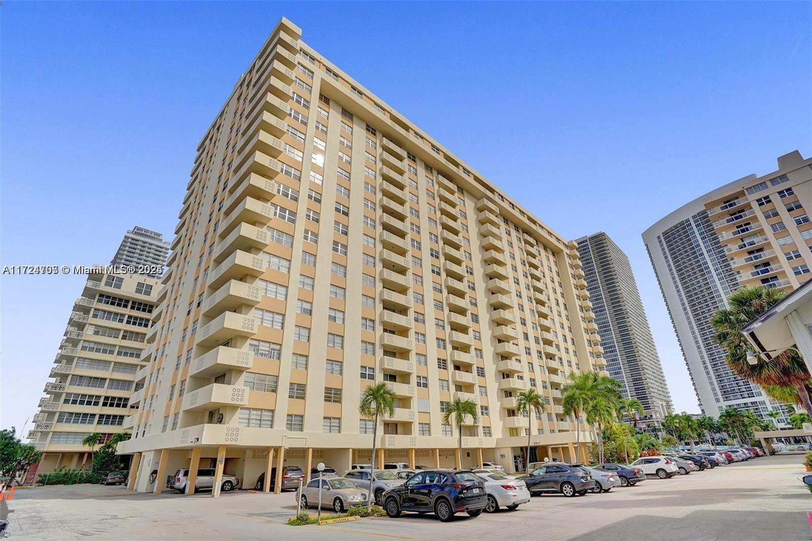 1833 S Ocean Dr #803, Hallandale Beach, Florida image 2