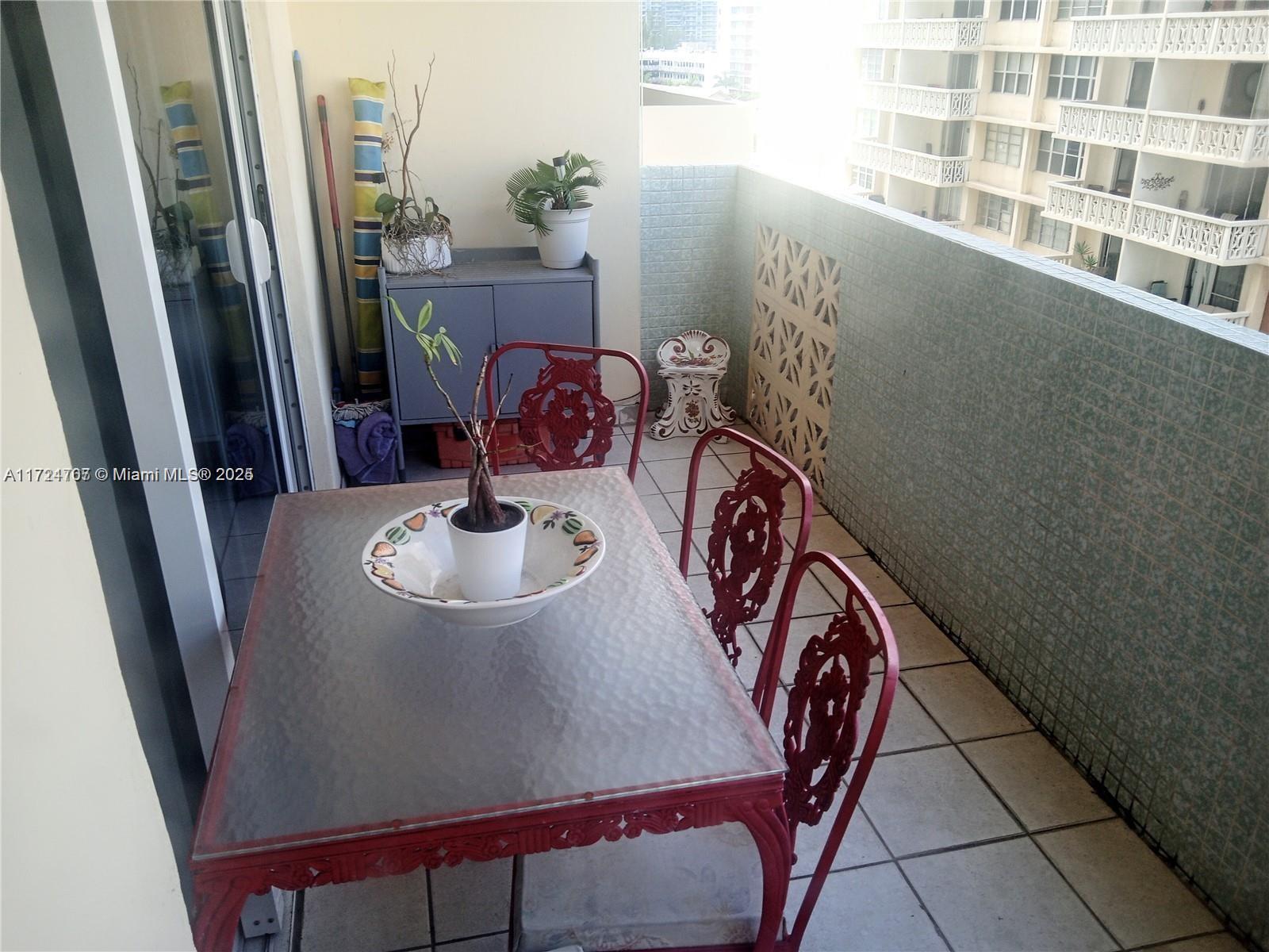 1833 S Ocean Dr #803, Hallandale Beach, Florida image 24