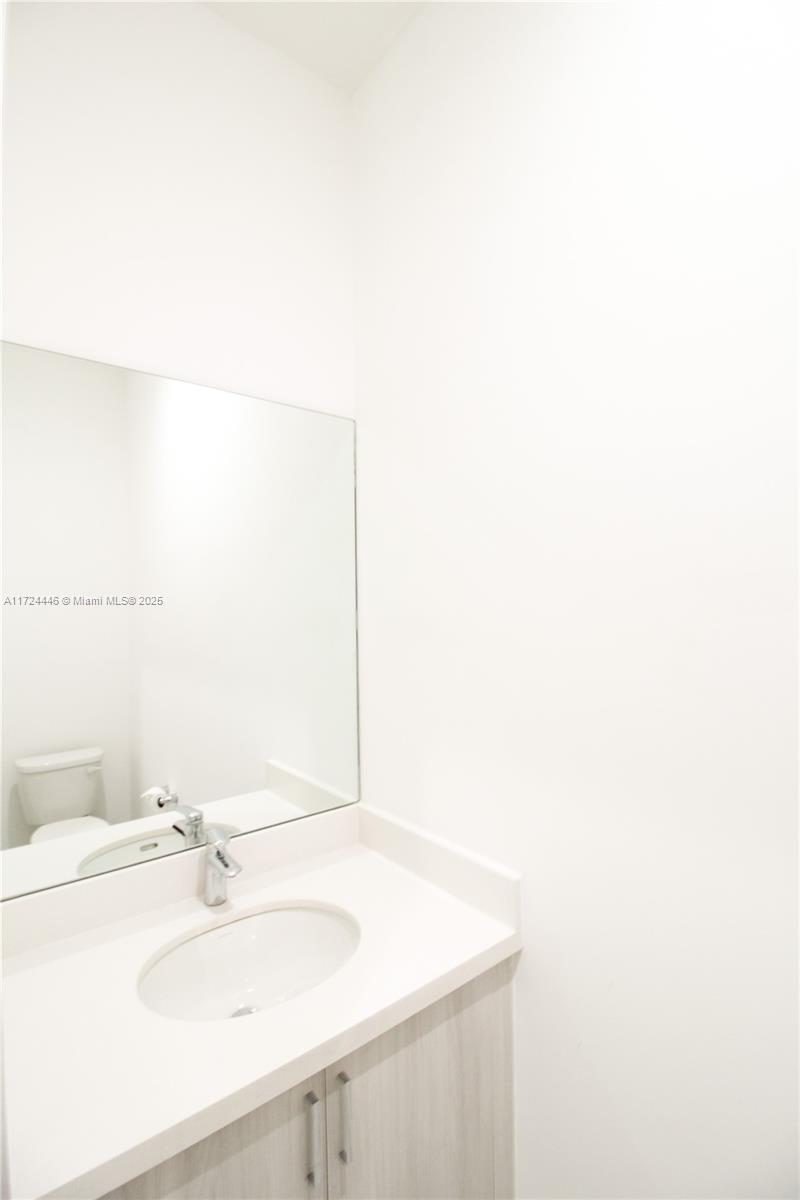 4335 NW 81st Ave, Doral, Florida image 10