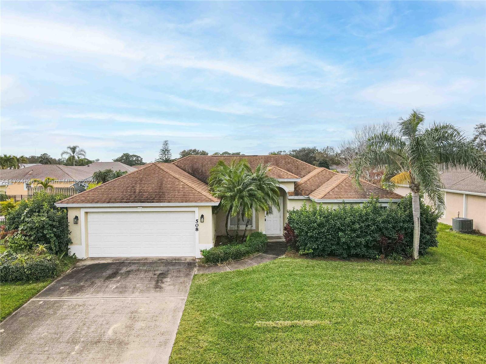 508 High Hawk Cir, Vero Beach, Florida image 1