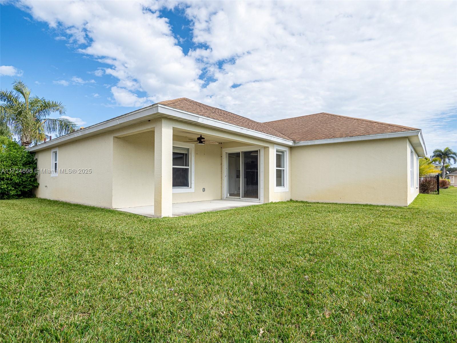 508 High Hawk Cir, Vero Beach, Florida image 35