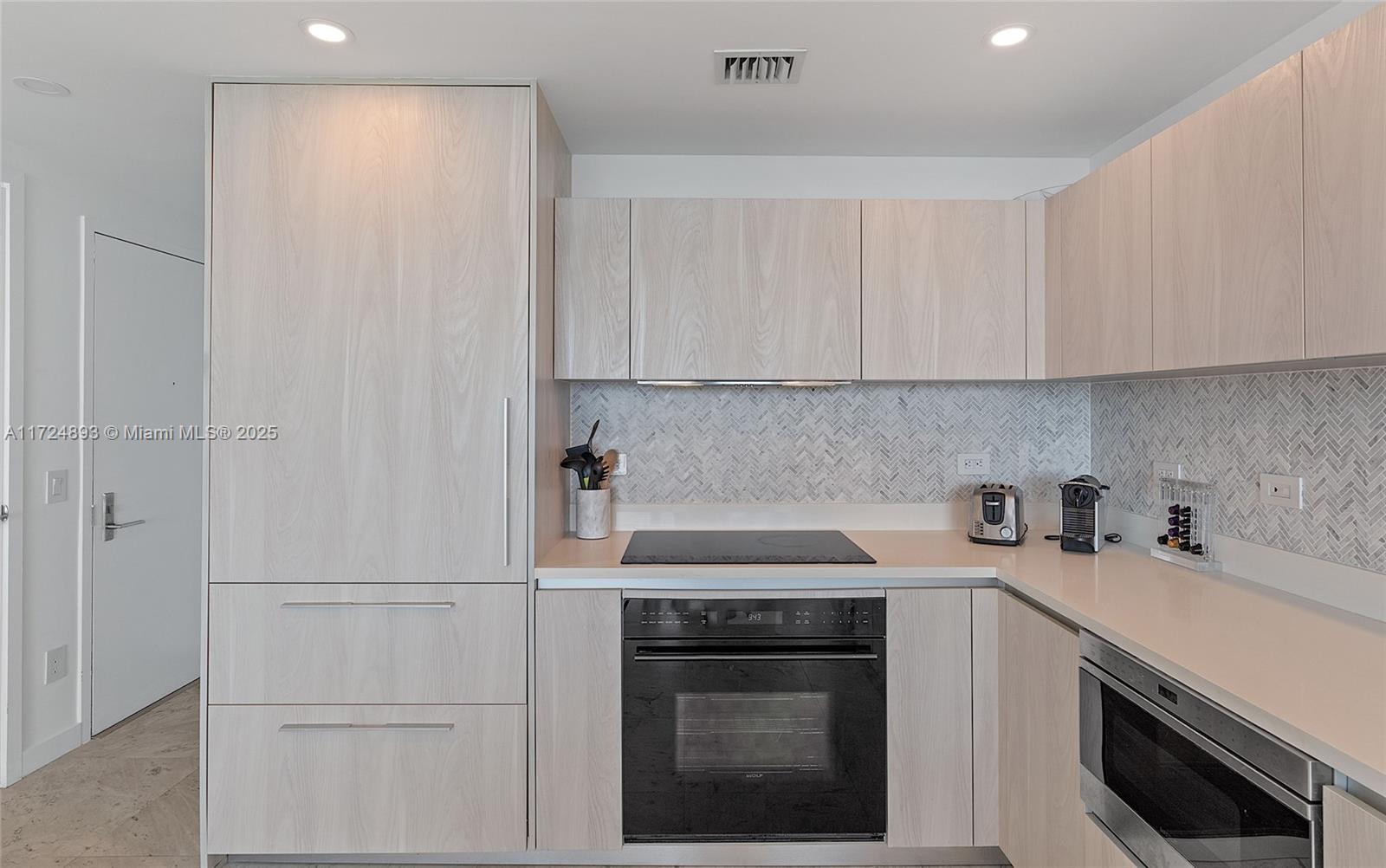 3131 NE 7th Ave #2203, Miami FL 33137