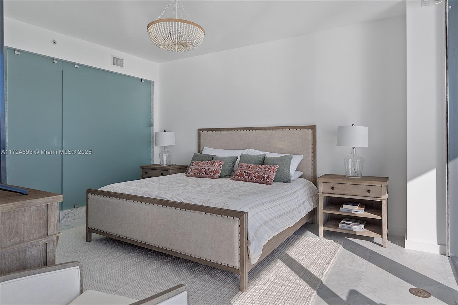 3131 NE 7th Ave #2203, Miami FL 33137