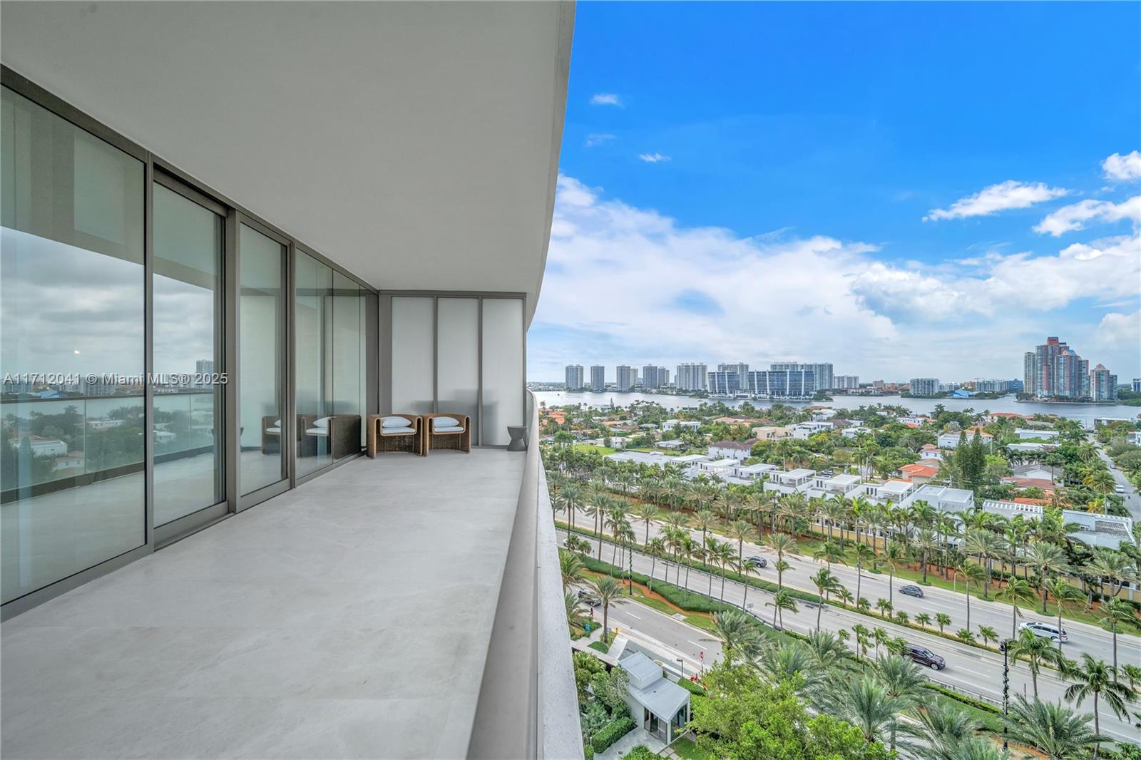 18975 Collins Ave #903, Sunny Isles Beach, Florida image 45