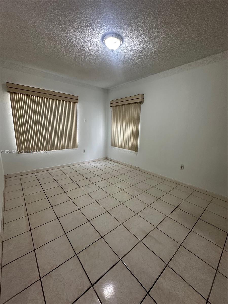 101 E 41st St, Hialeah, Florida image 10