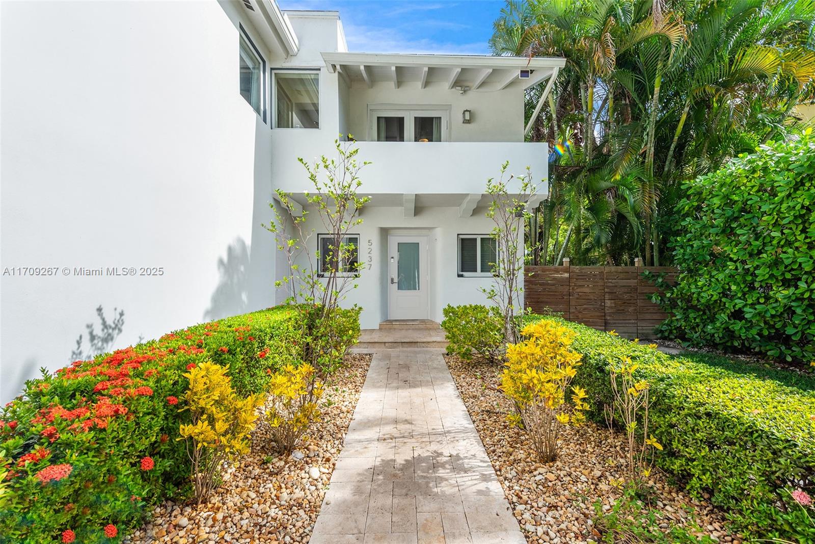 5237 Alton Rd, Miami Beach, Florida image 7