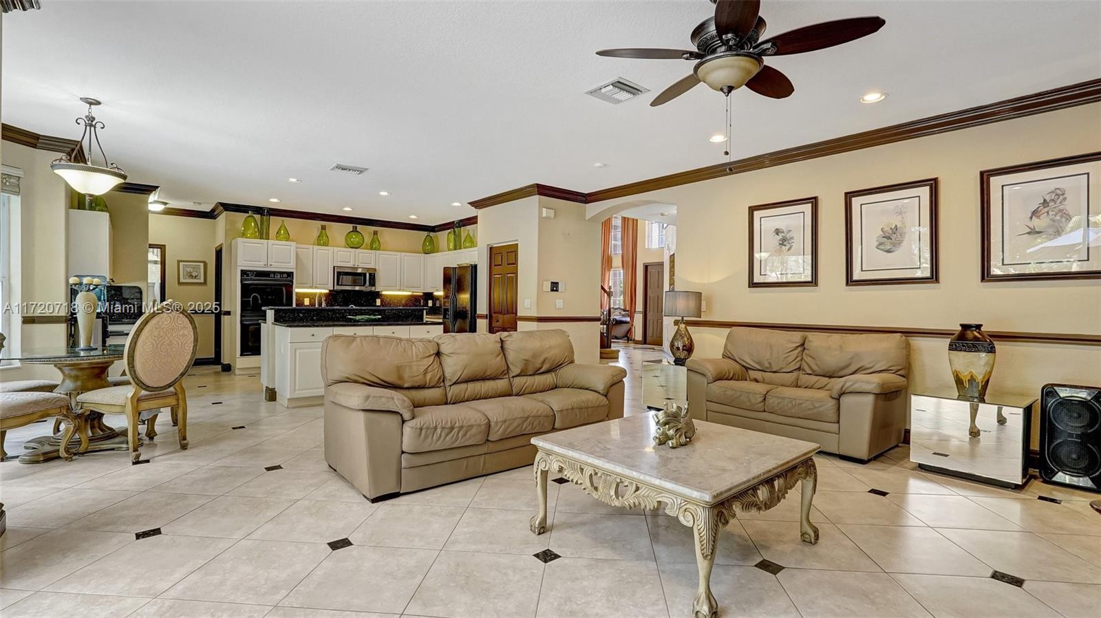 2051 SW 152nd Ter, Miramar, Florida image 23