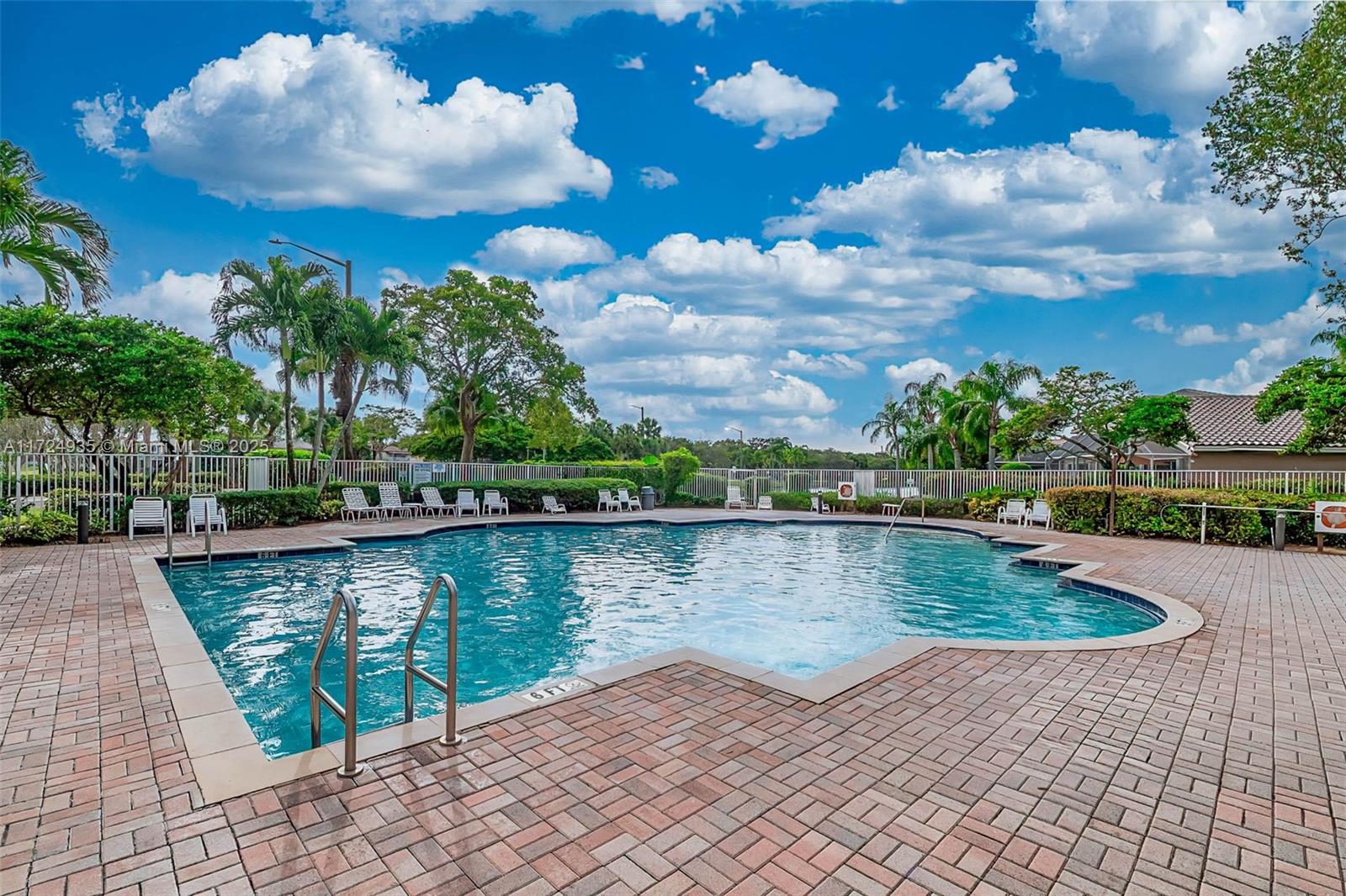 4907 Pelican Mnr, Coconut Creek, Florida image 28