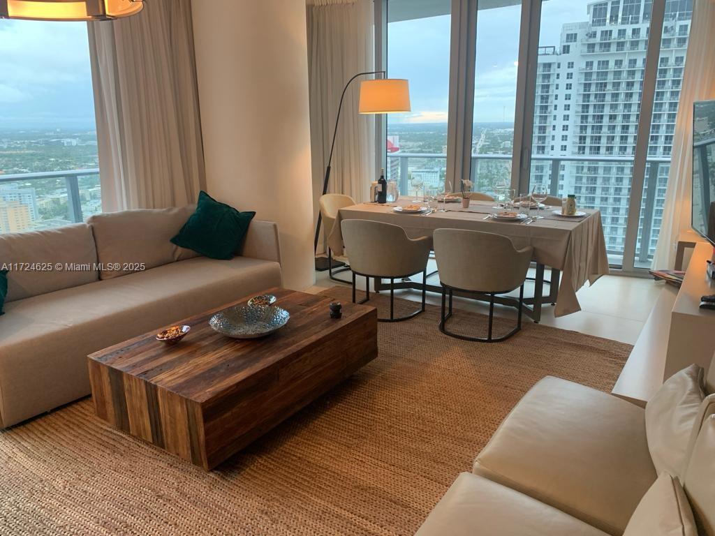 4111 Ocean Dr Unit 3511, Hollywood, Florida 33019