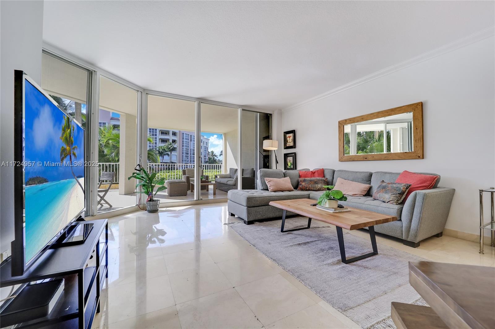 705 Crandon Blvd #206, Key Biscayne, Florida image 3