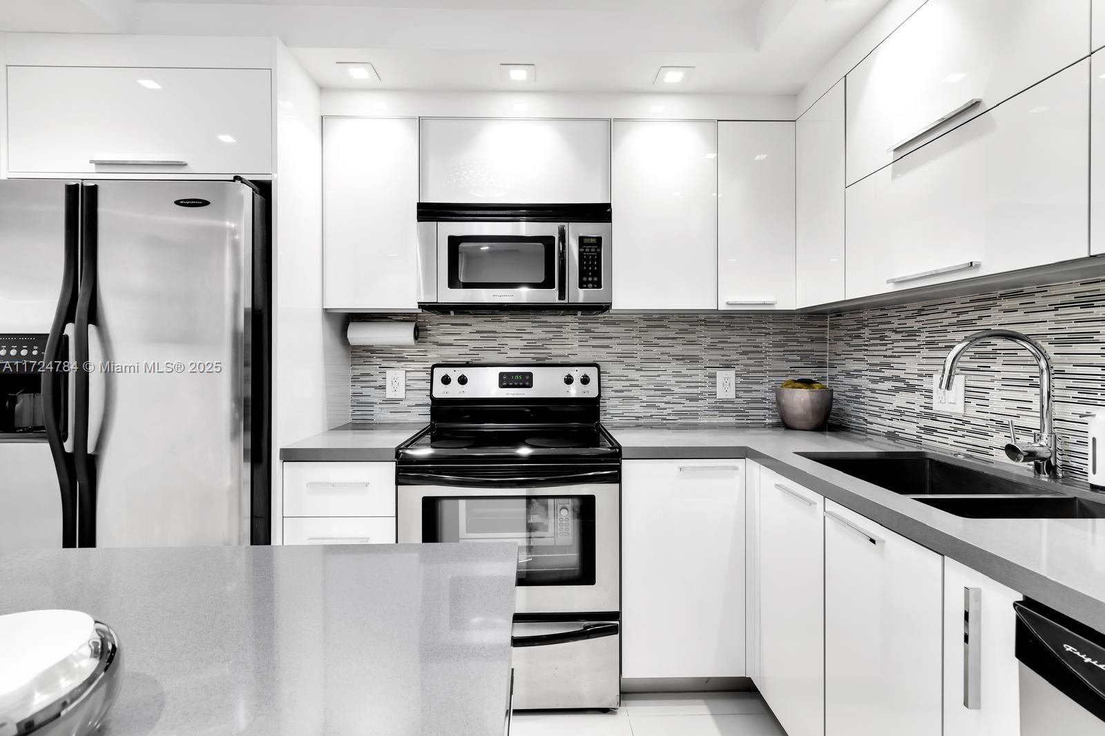 Property photo # 4