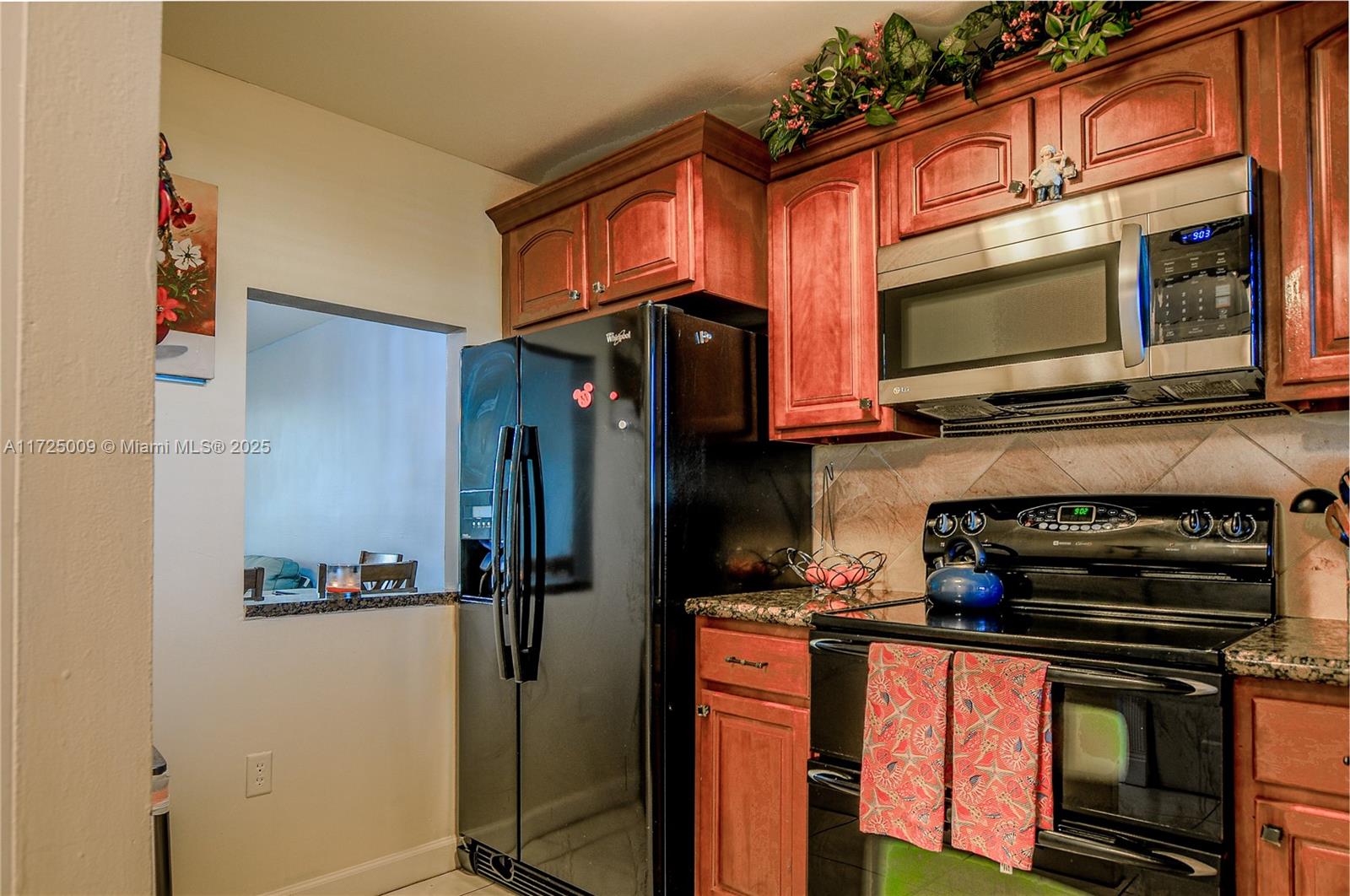 8130 Sunrise Lakes Blvd #111, Sunrise, Florida image 1