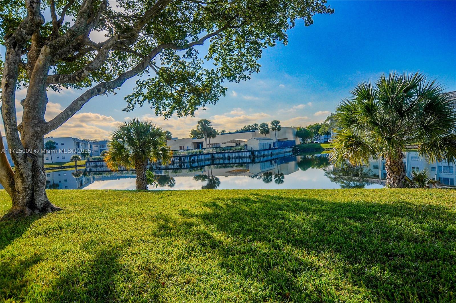 8130 Sunrise Lakes Blvd #111, Sunrise, Florida image 22