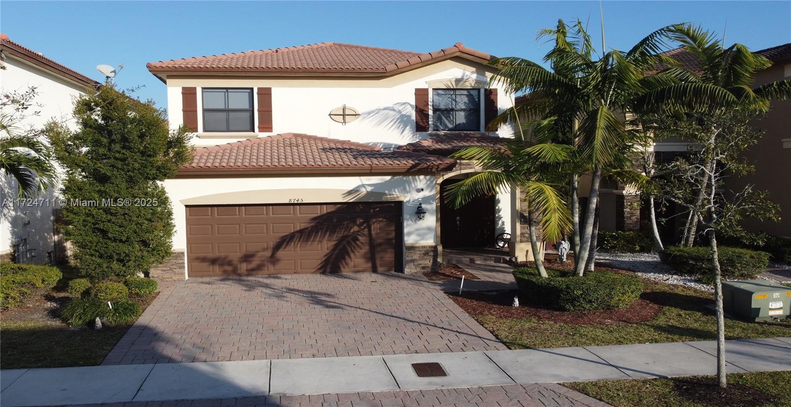 8745 NW 100th Pl, Doral, Florida image 15