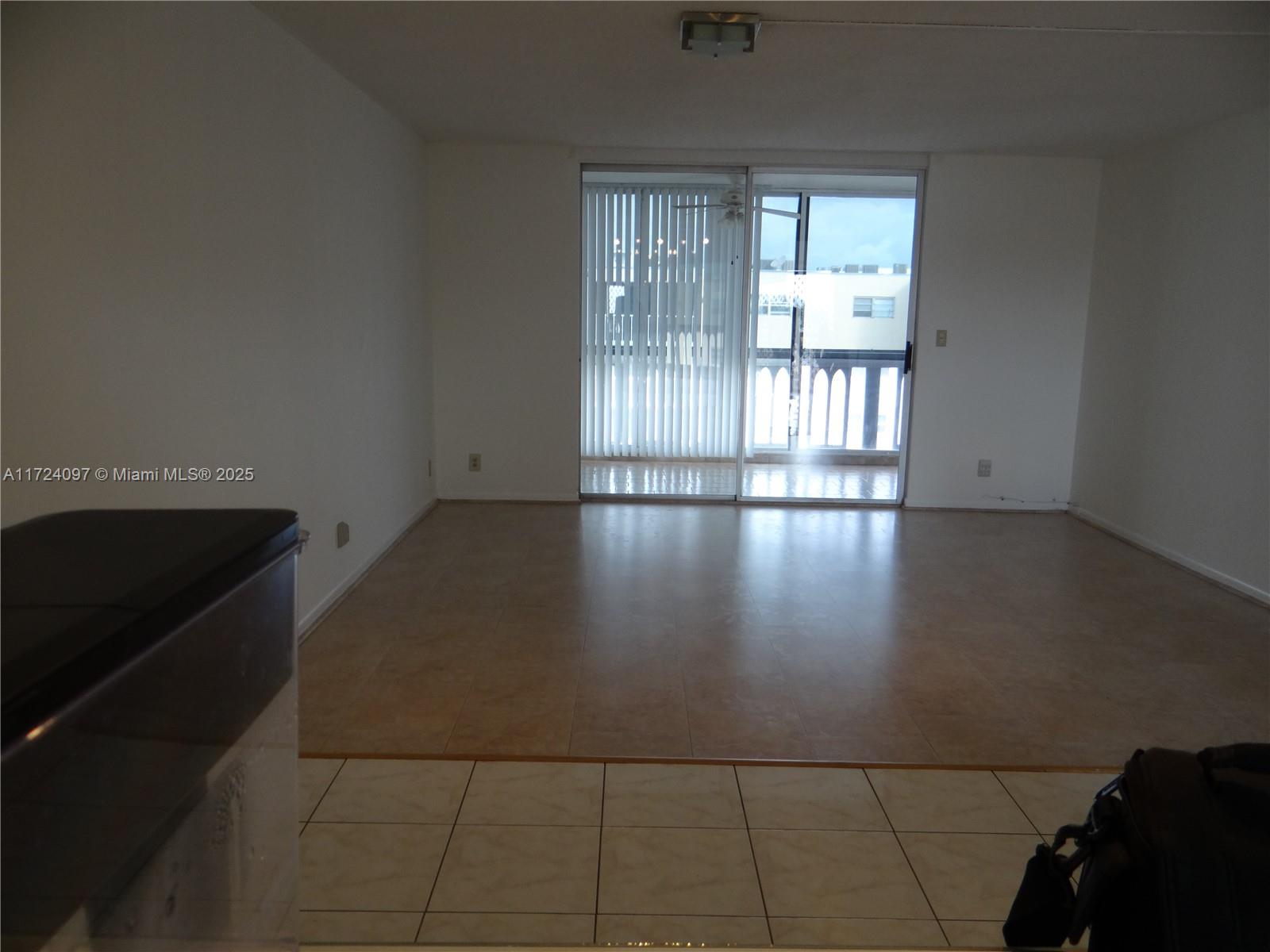 Residential, Hallandale Beach, Florida image 19