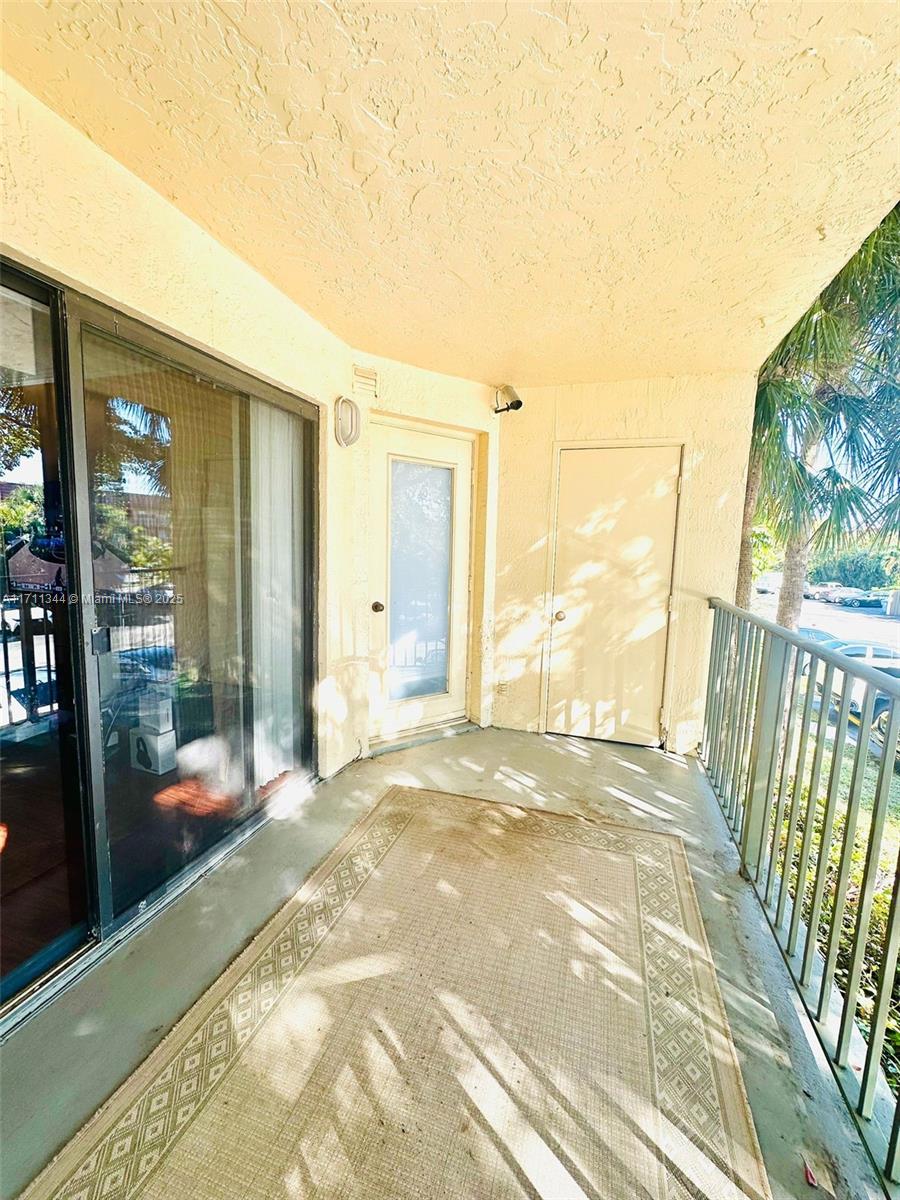 9999 Summerbreeze Dr #805, Sunrise, Florida image 9