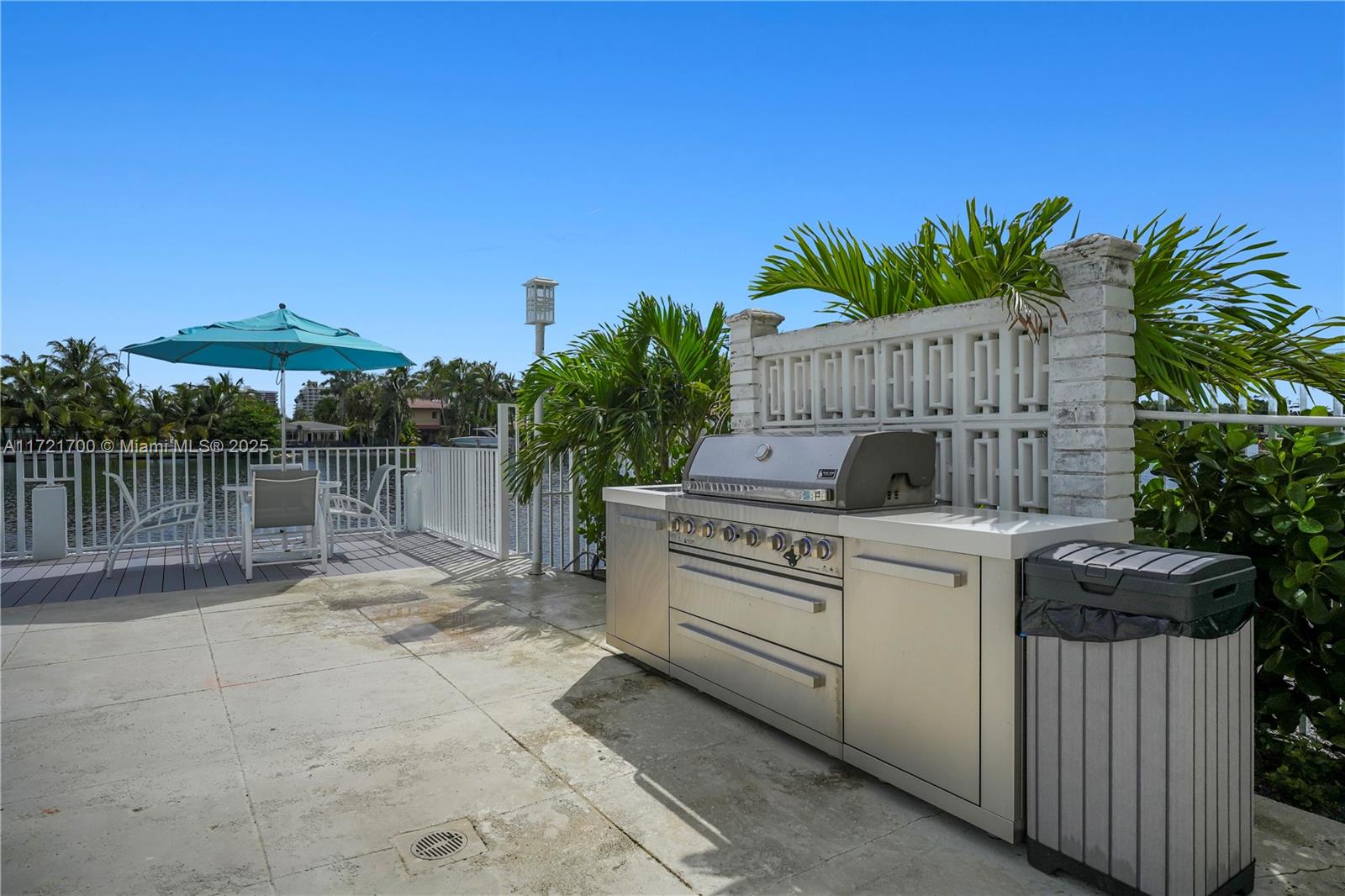9381 E Bay Harbor Dr #301N, Bay Harbor Islands, Florida image 10