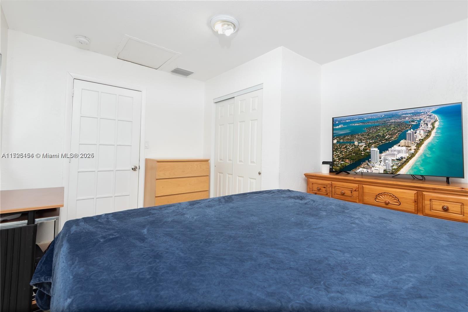 2800 NW 94th St, Miami, Florida image 10