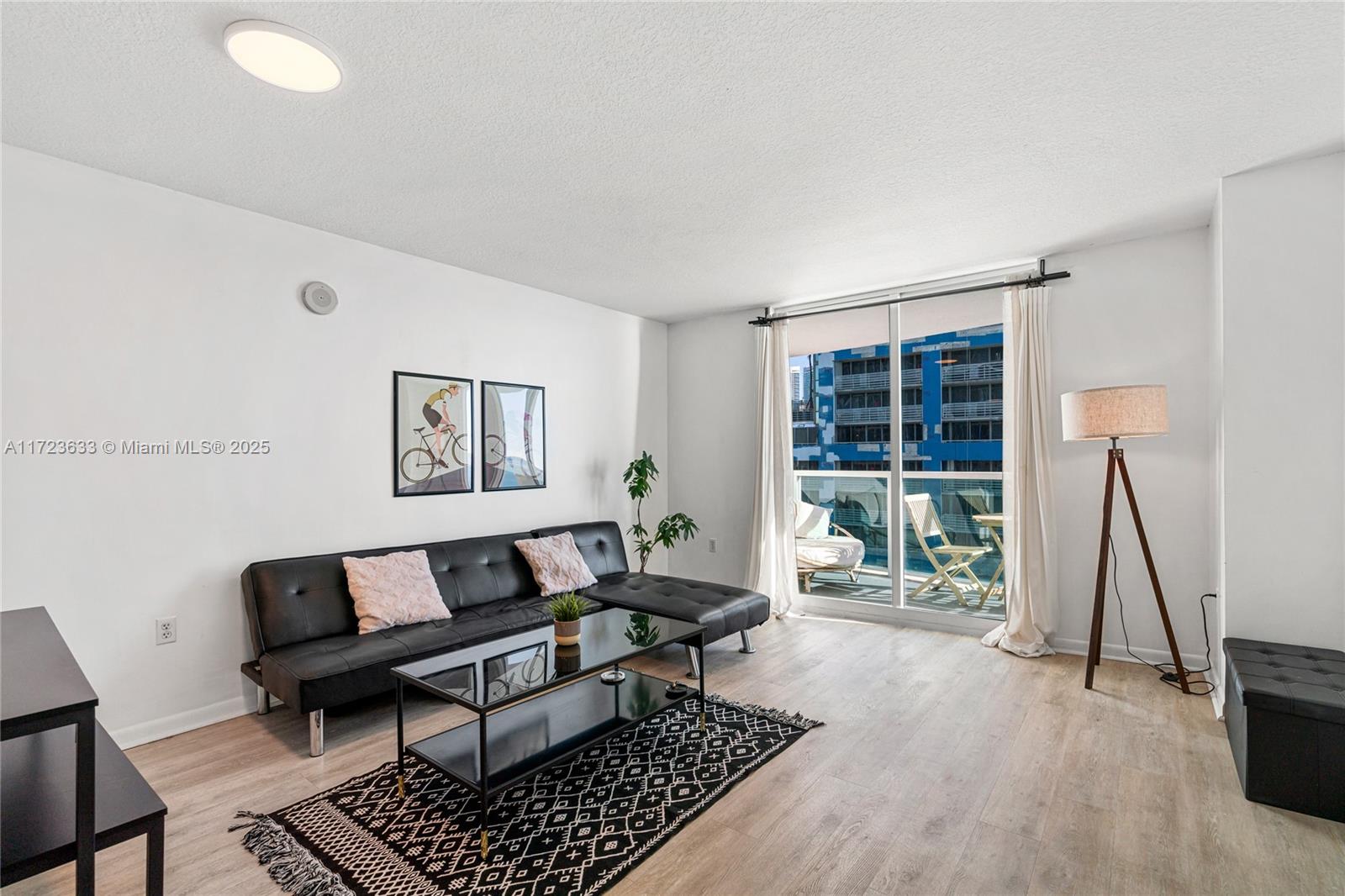 2101 Brickell Ave #605, Miami FL 33129