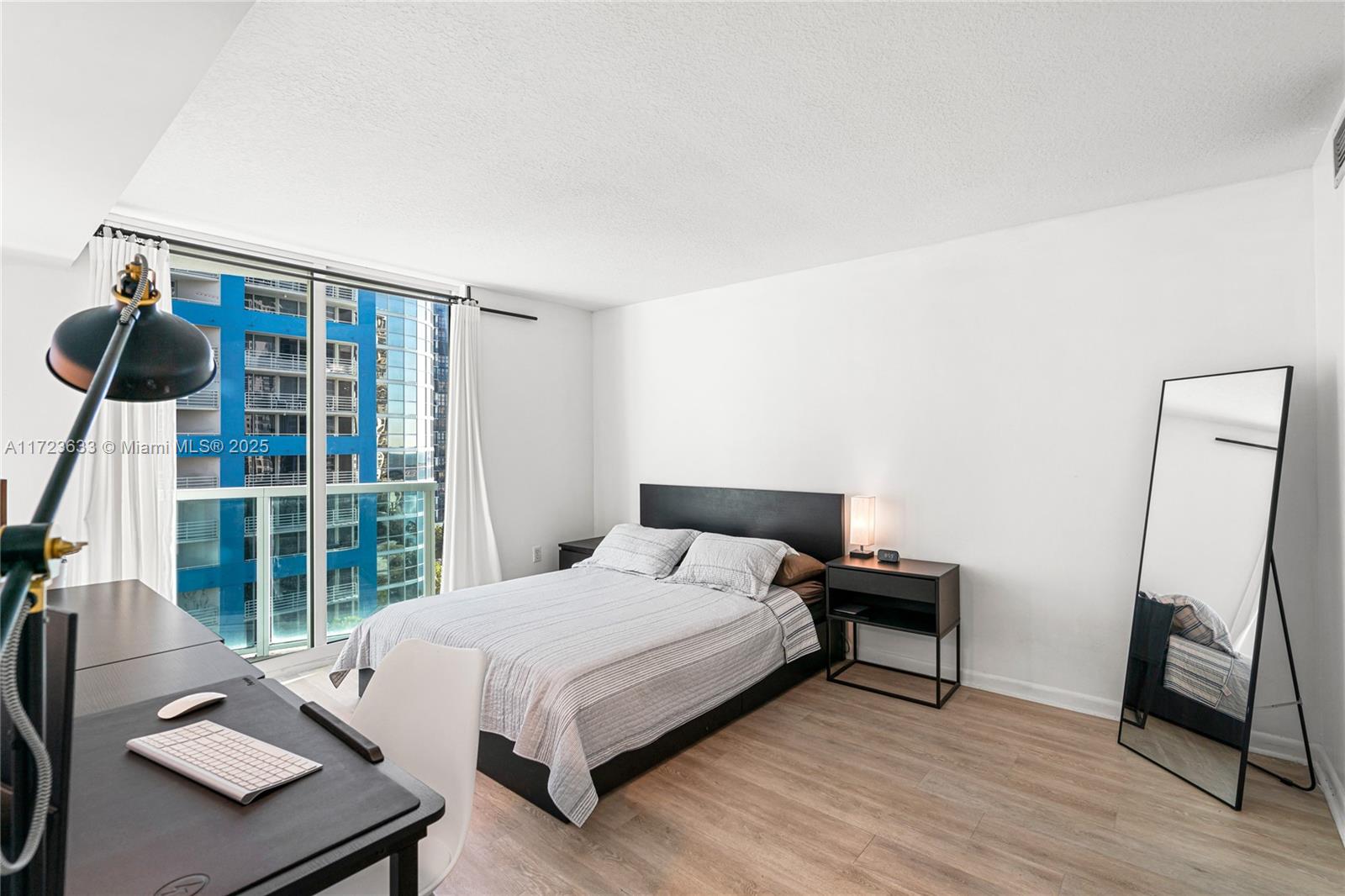 2101 Brickell Ave #605, Miami FL 33129