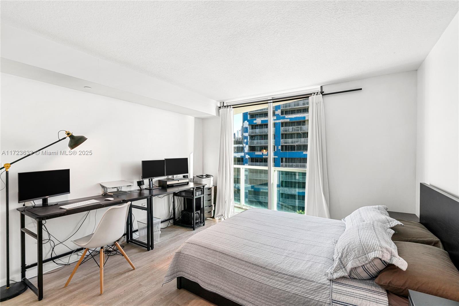 2101 Brickell Ave #605, Miami FL 33129