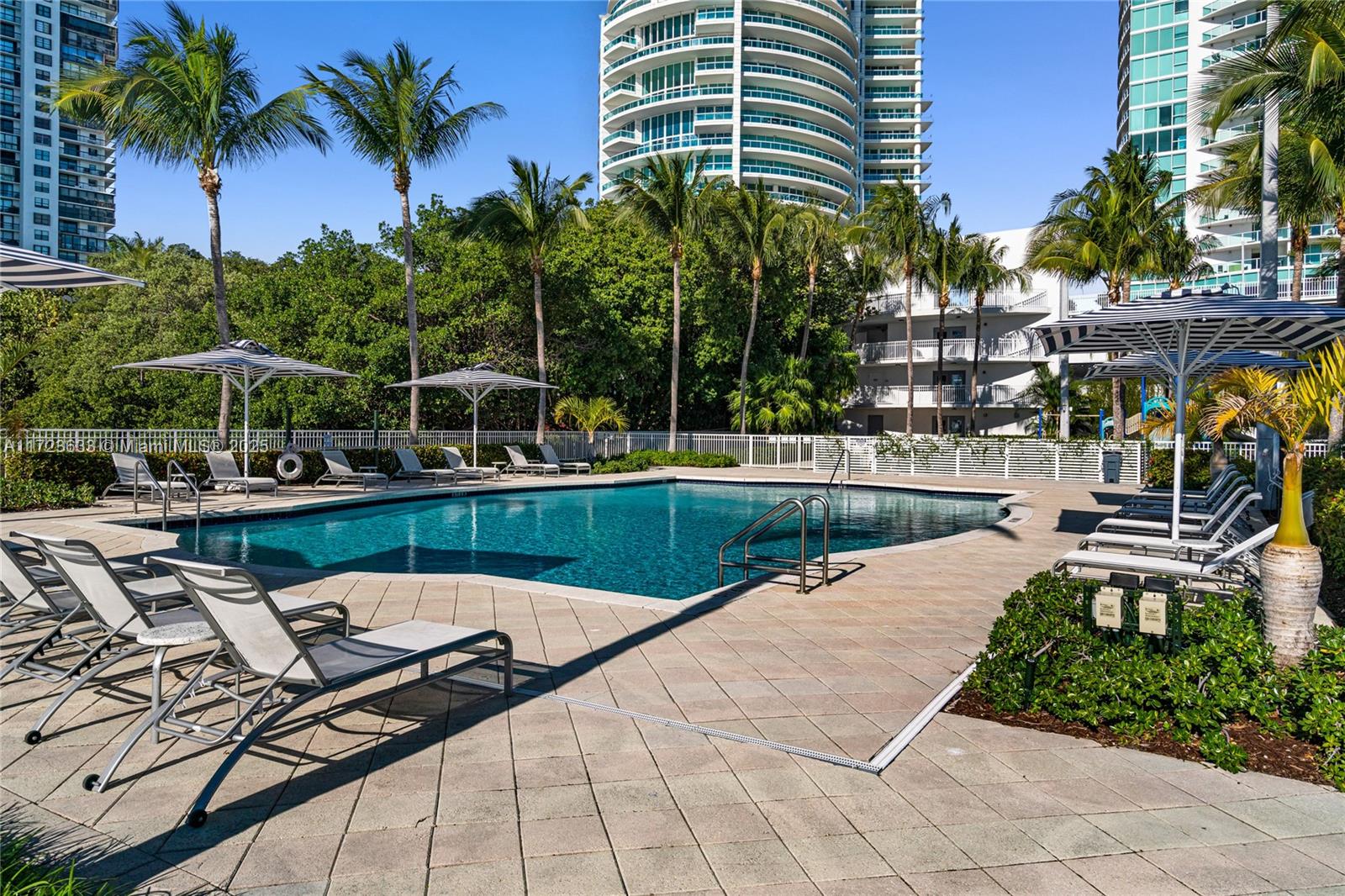 2101 Brickell Ave #605, Miami FL 33129