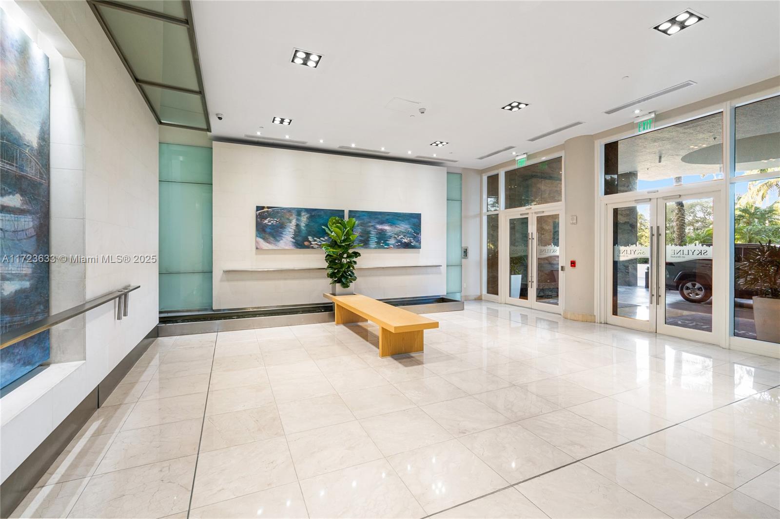 2101 Brickell Ave #605, Miami FL 33129