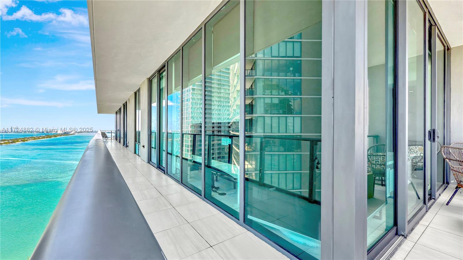 Apartamento para Alugar em Miami, FL