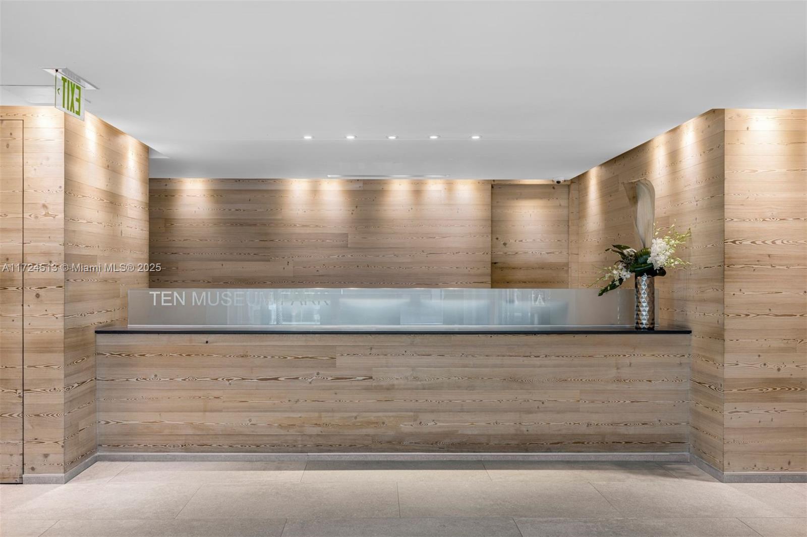 1040 Biscayne Blvd #3007, Miami FL 33132