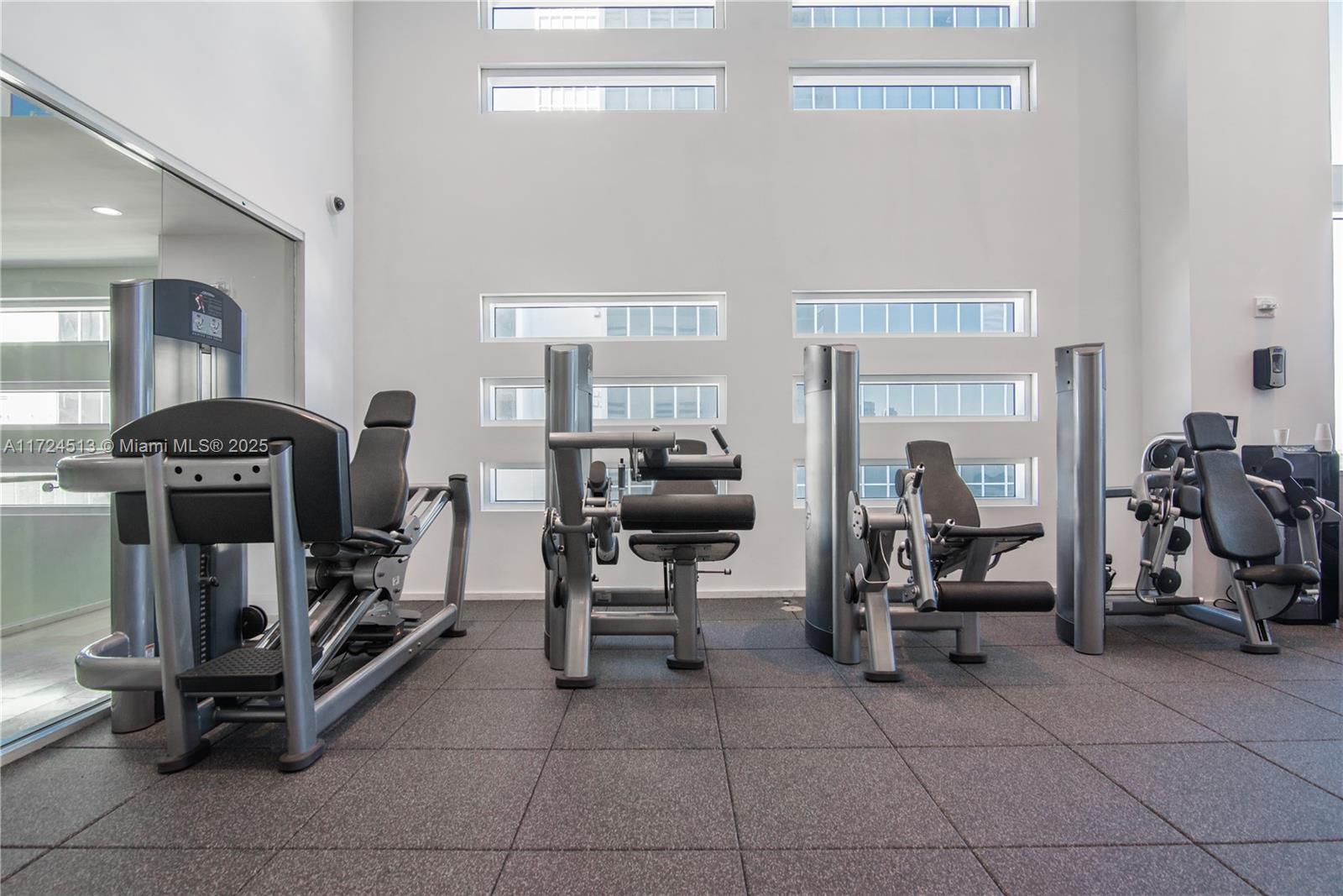 1040 Biscayne Blvd #3007, Miami FL 33132