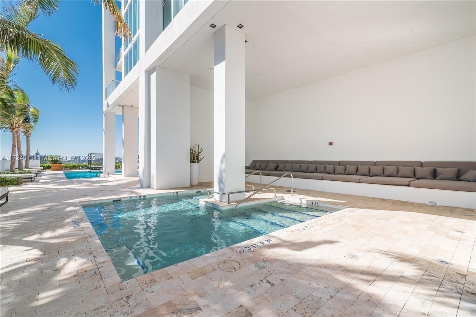 1040 Biscayne Blvd #3007, Miami FL 33132
