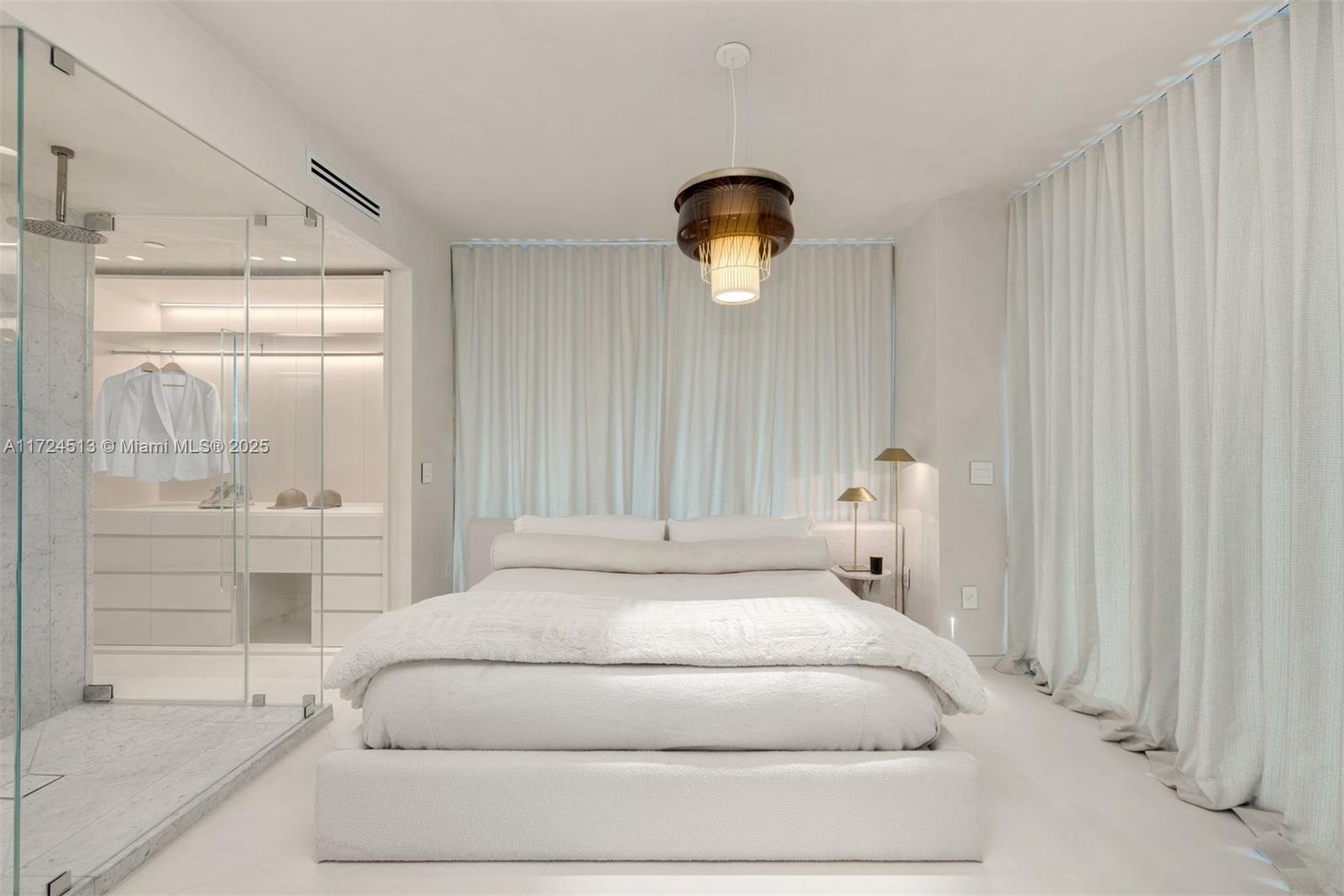 1040 Biscayne Blvd #3007, Miami FL 33132